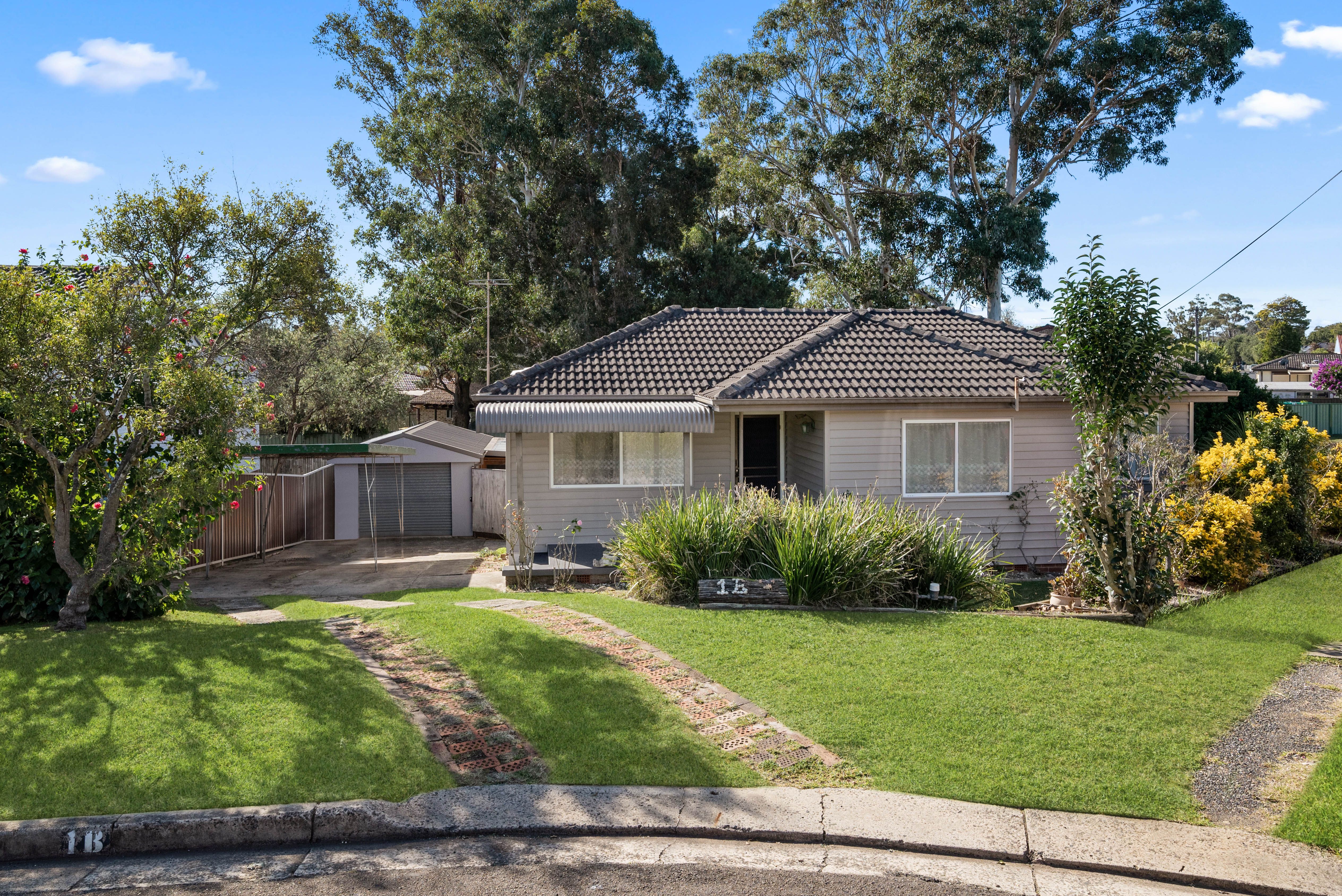 1B Aubrey Street, Ingleburn, NSW 2565