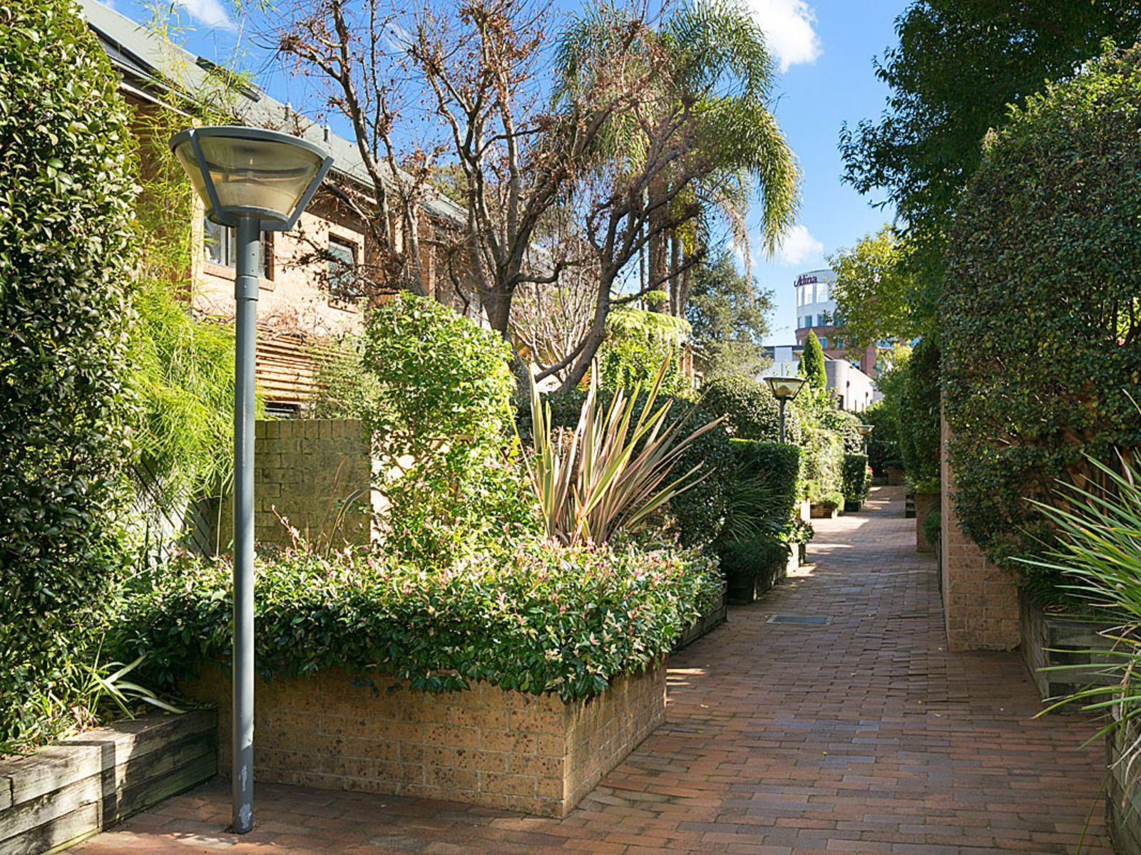 15/453-465 Bourke Street — photo 8 of 9