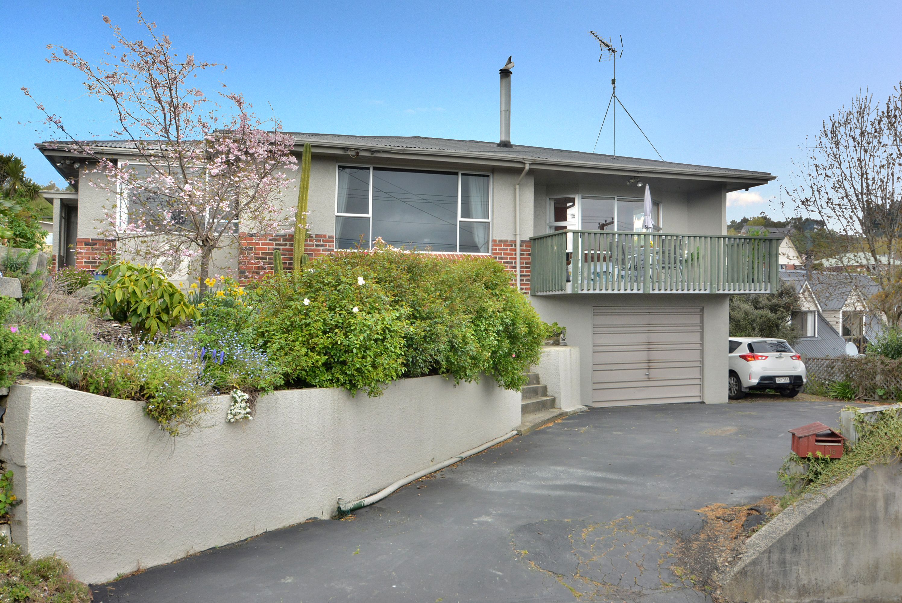 18 Clyde Street, Kinmont, Otago