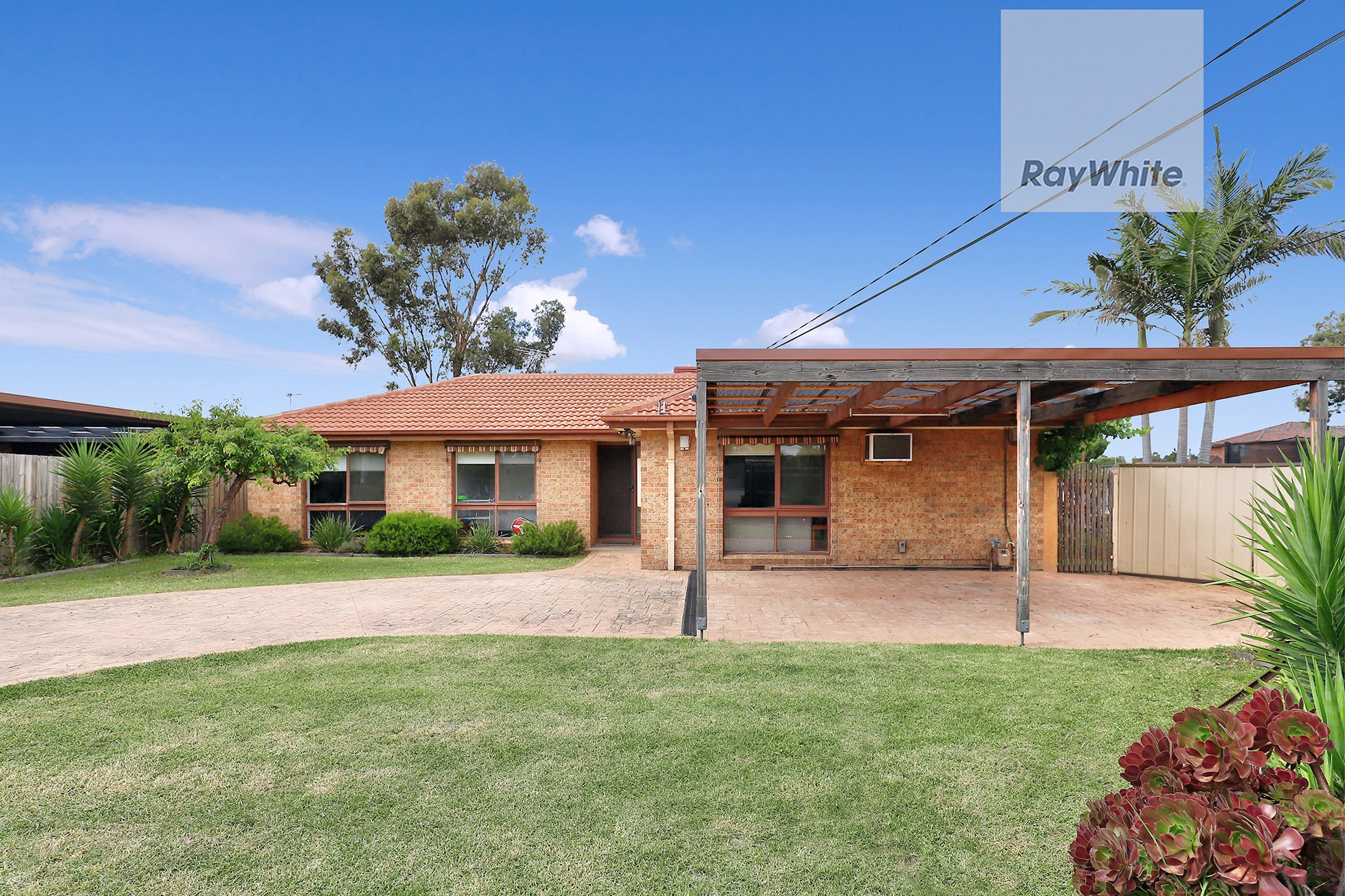 15 Tecoma Court, Gladstone Park, VIC 3043