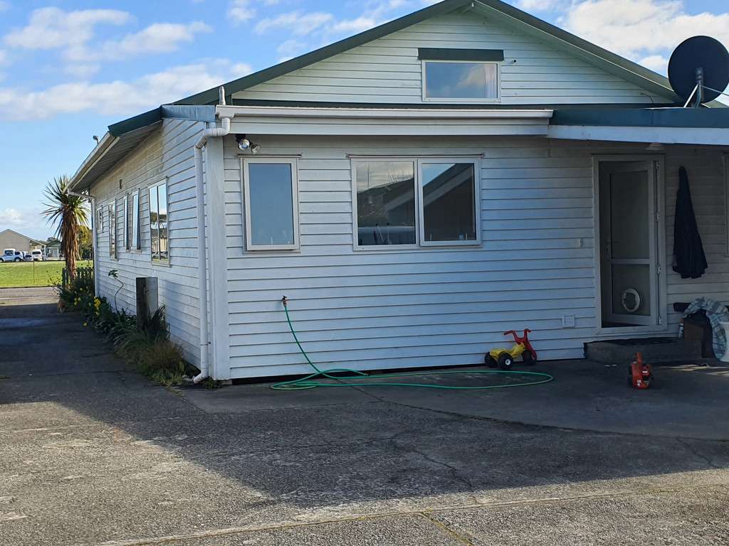 120 Rolleston Street photo 4