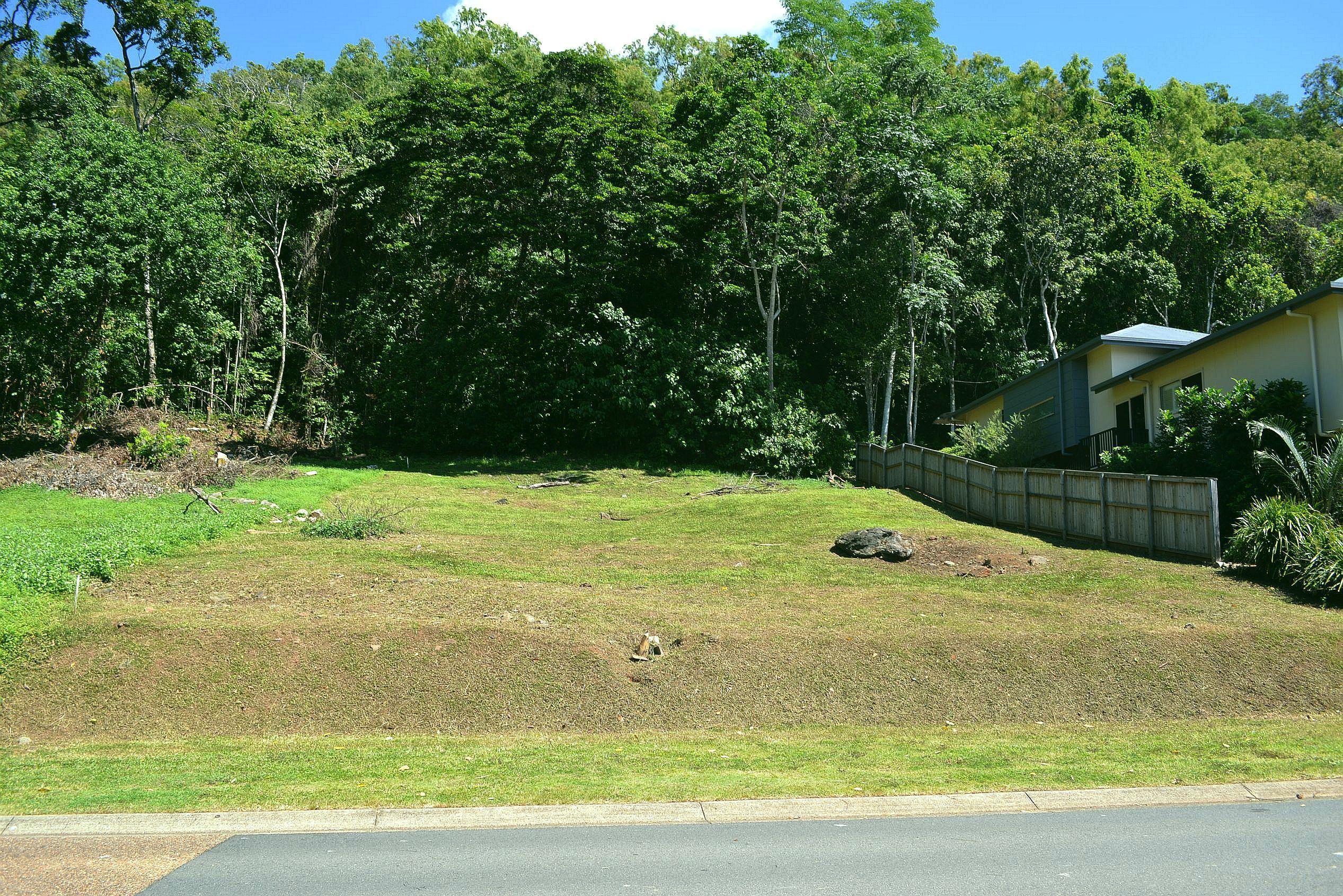 33 Flagship Drive, Trinity Beach, QLD 4879
