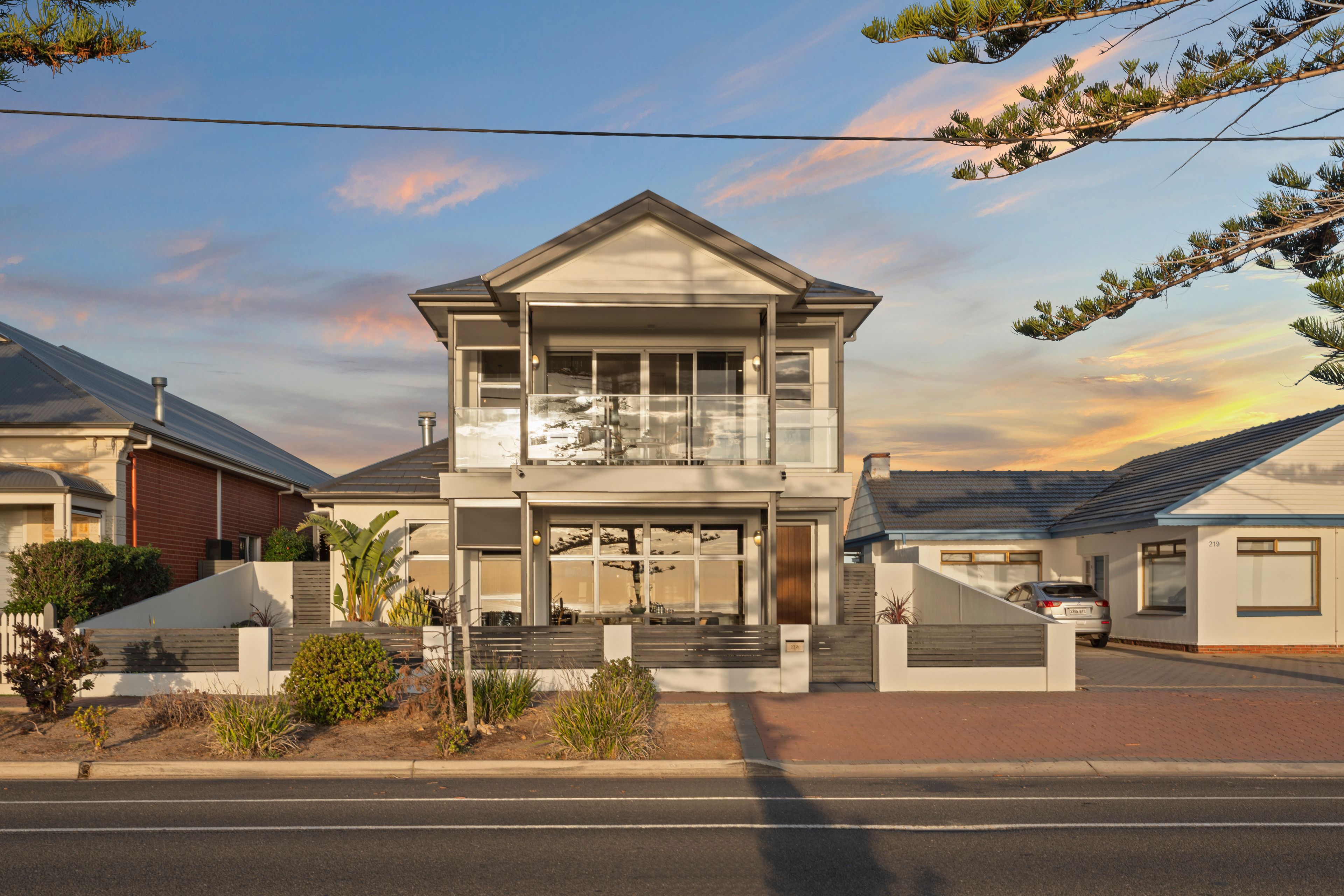 220 Lady Gowrie Drive, Largs Bay, SA 5016