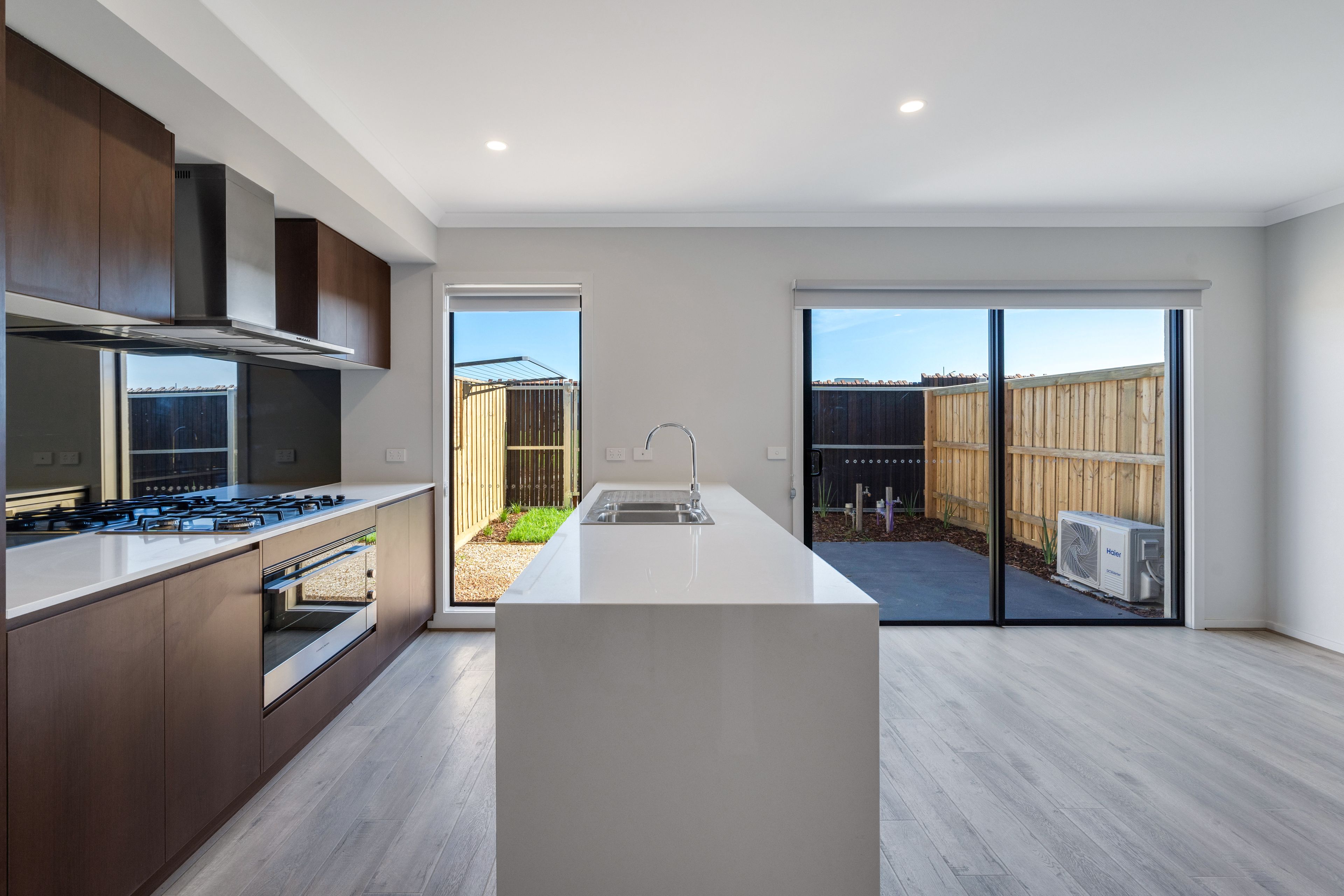 12 Boomerang Road, Donnybrook, VIC 3064