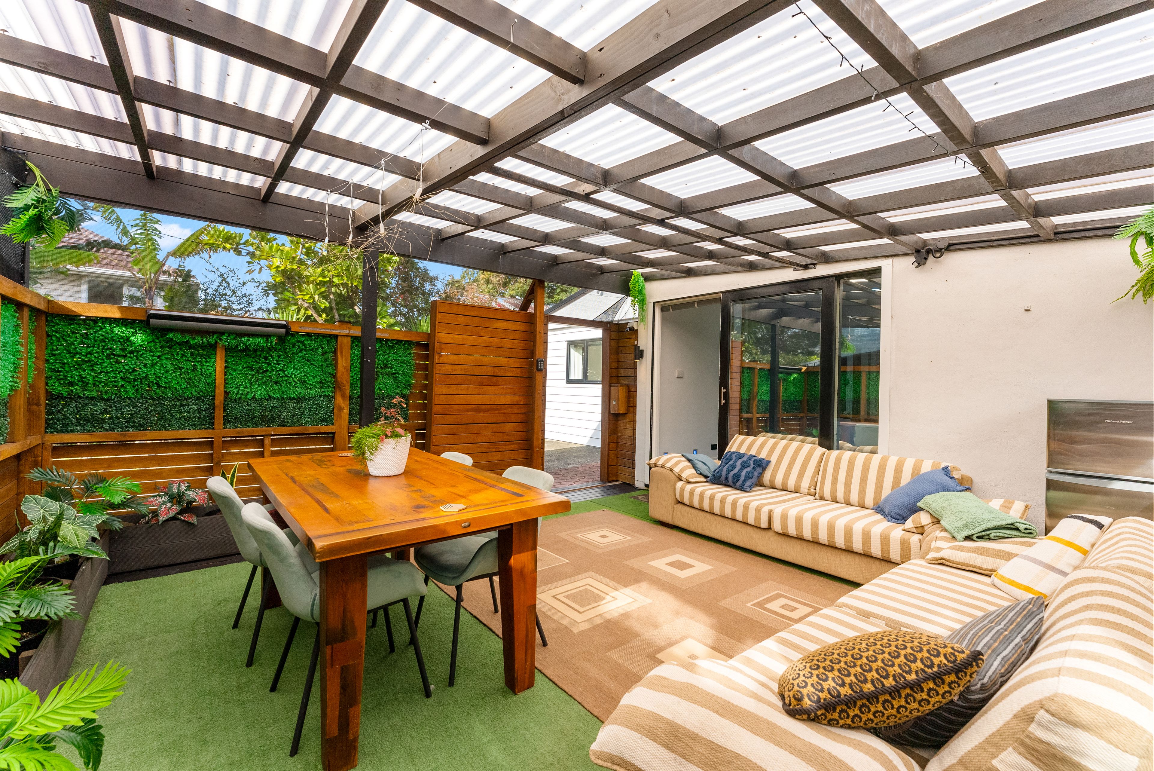 39 Sherwood Avenue, Te Atatu South, Waitakere City