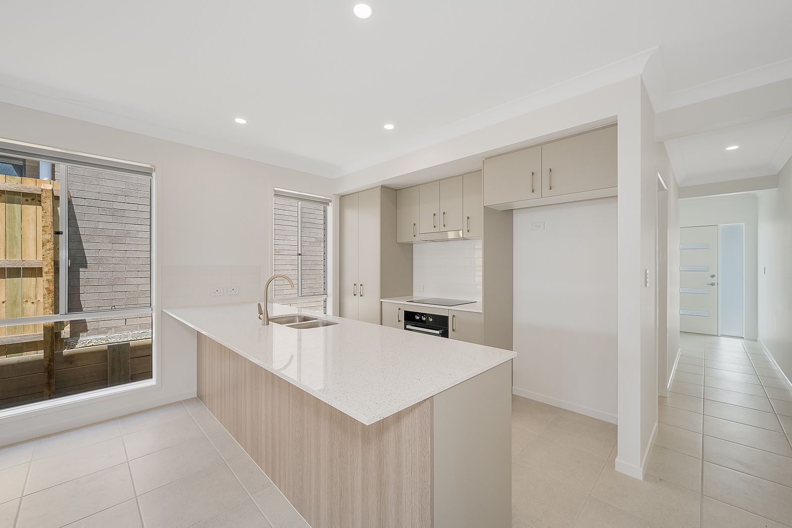 5 Robin Street, Morayfield, QLD 4506