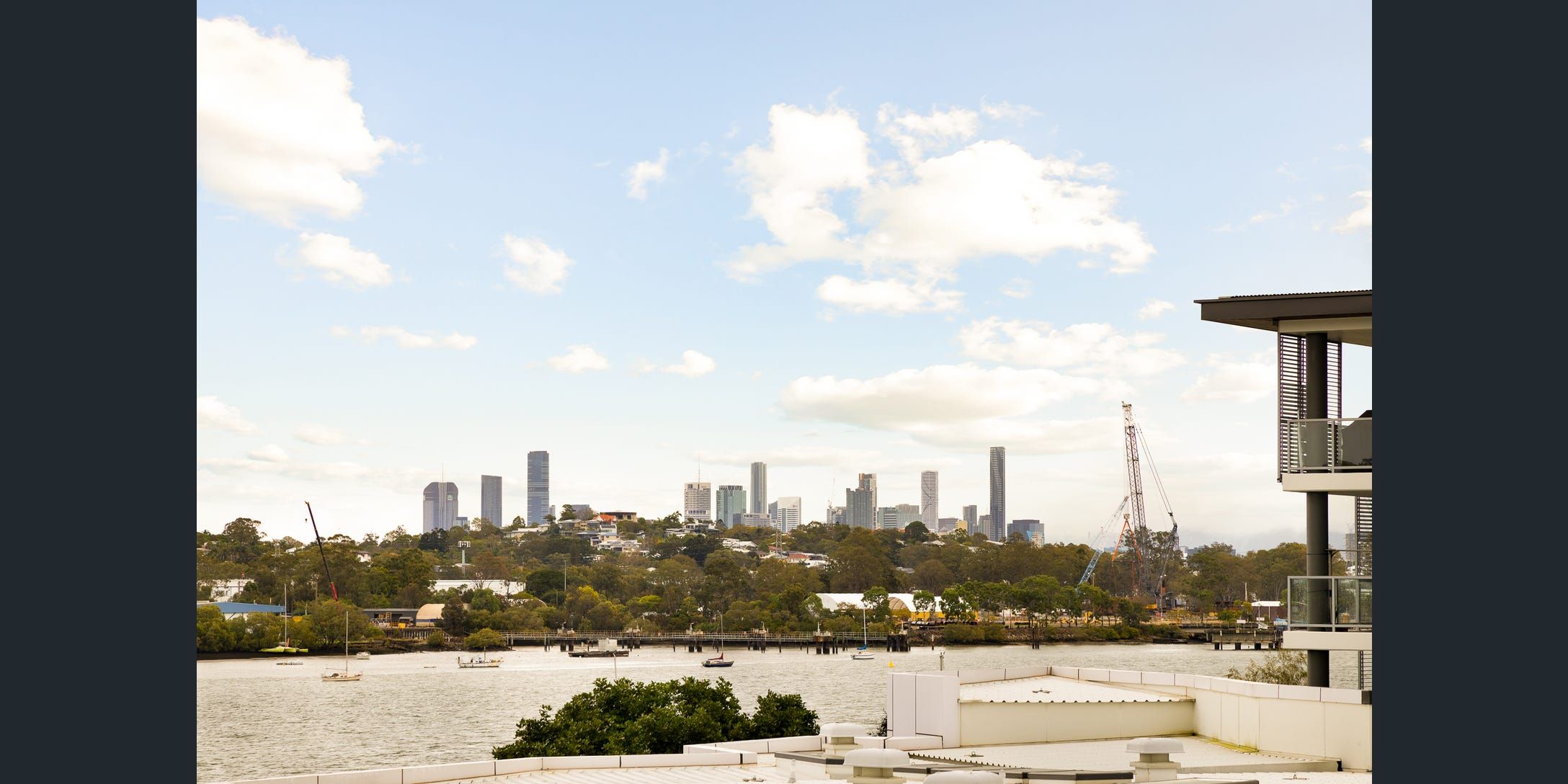 12/102 Parkside Circuit, Hamilton, QLD 4007