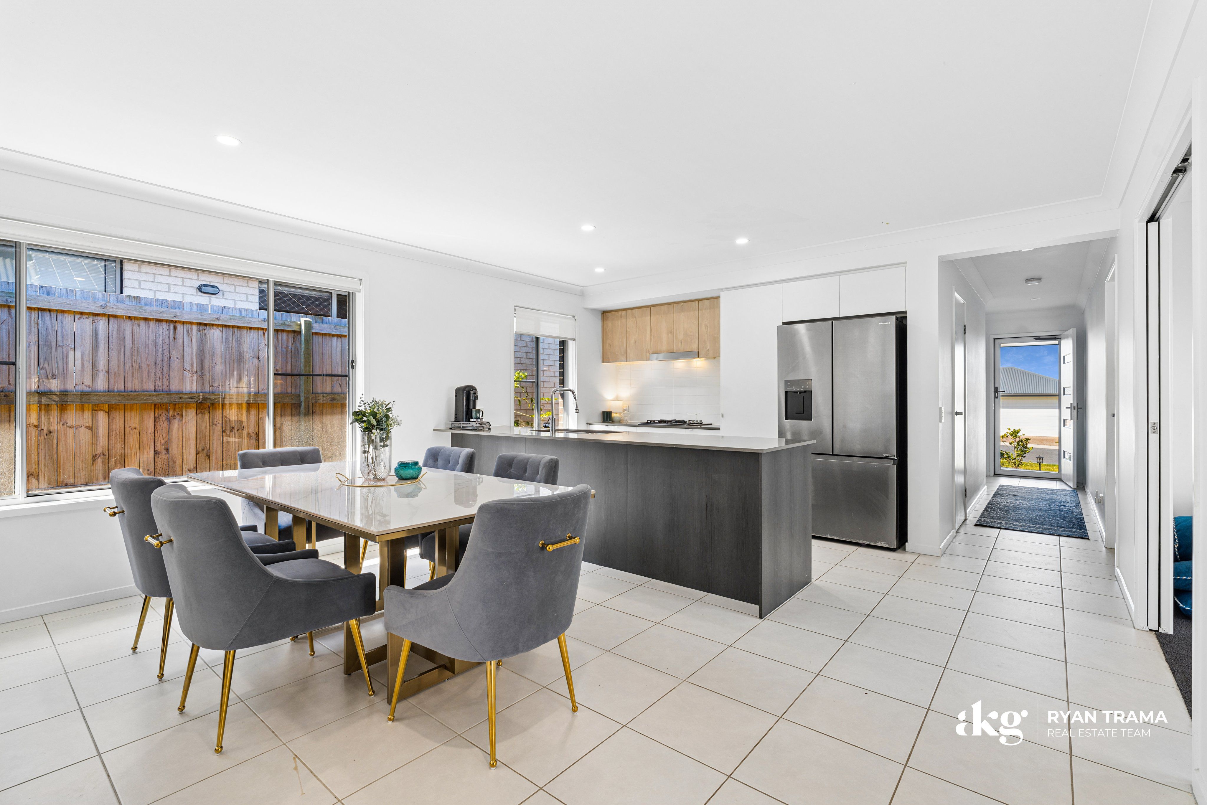 7 Cottee Circuit, Park Ridge, QLD 4125