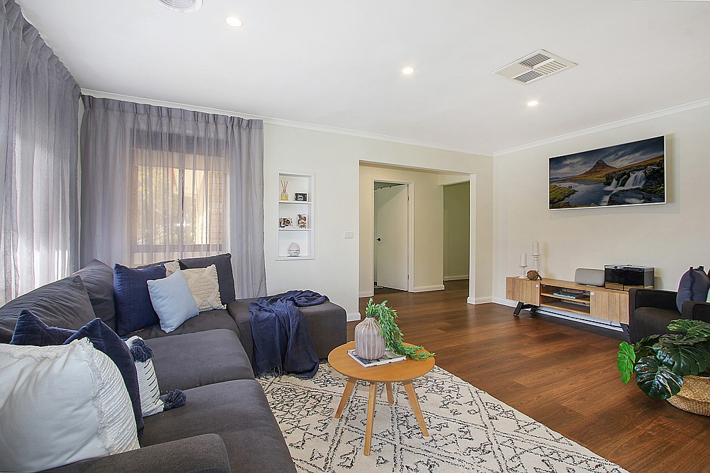 4 Budginigi Place, Thurgoona, NSW 2640