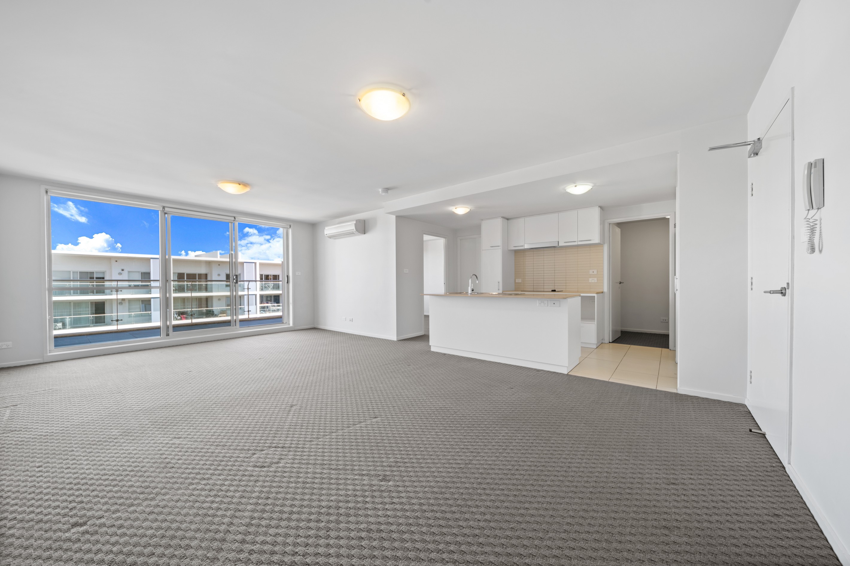 153/64 College Street, Belconnen, ACT 2617