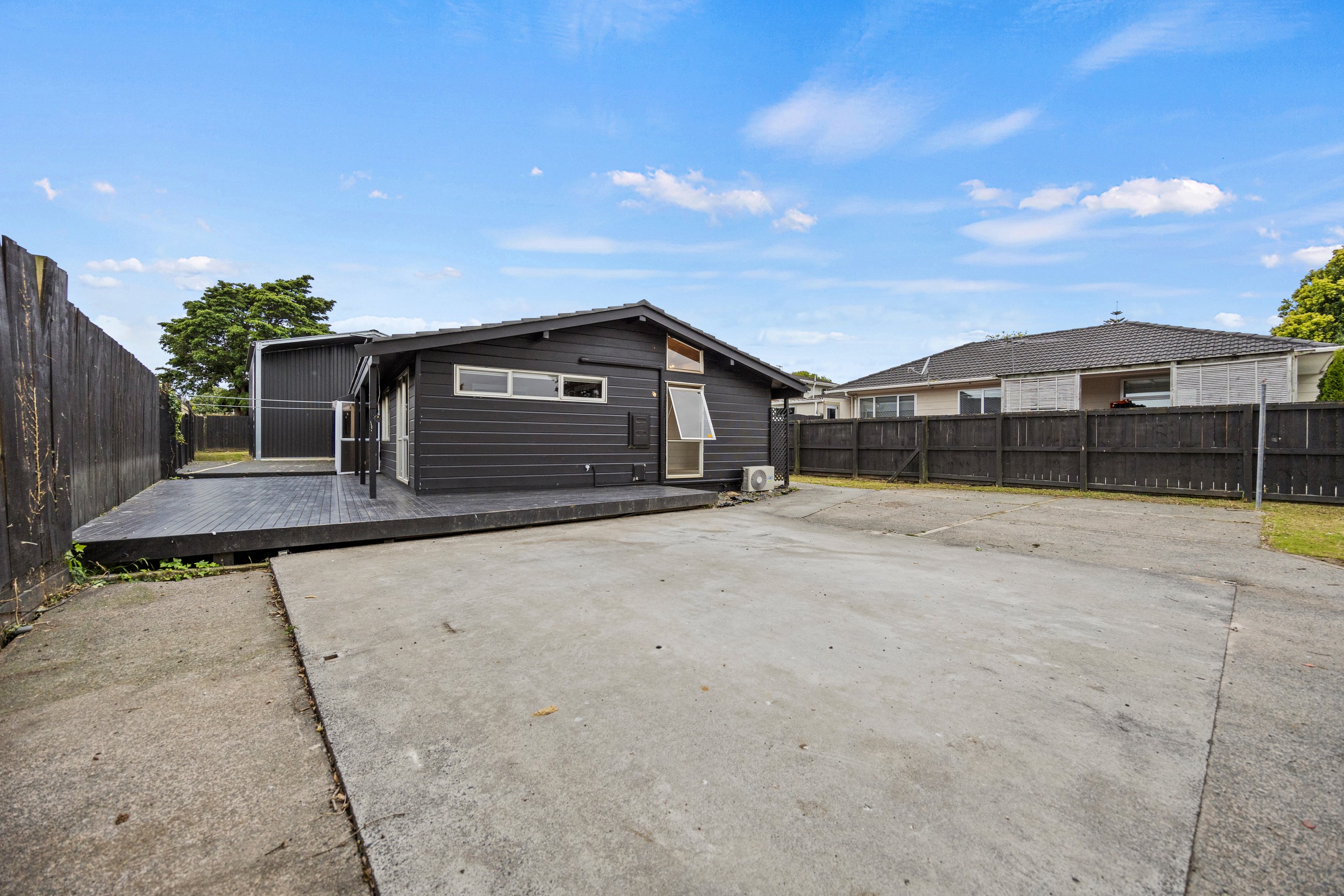 9 McInnes Road, Weymouth, Manukau City