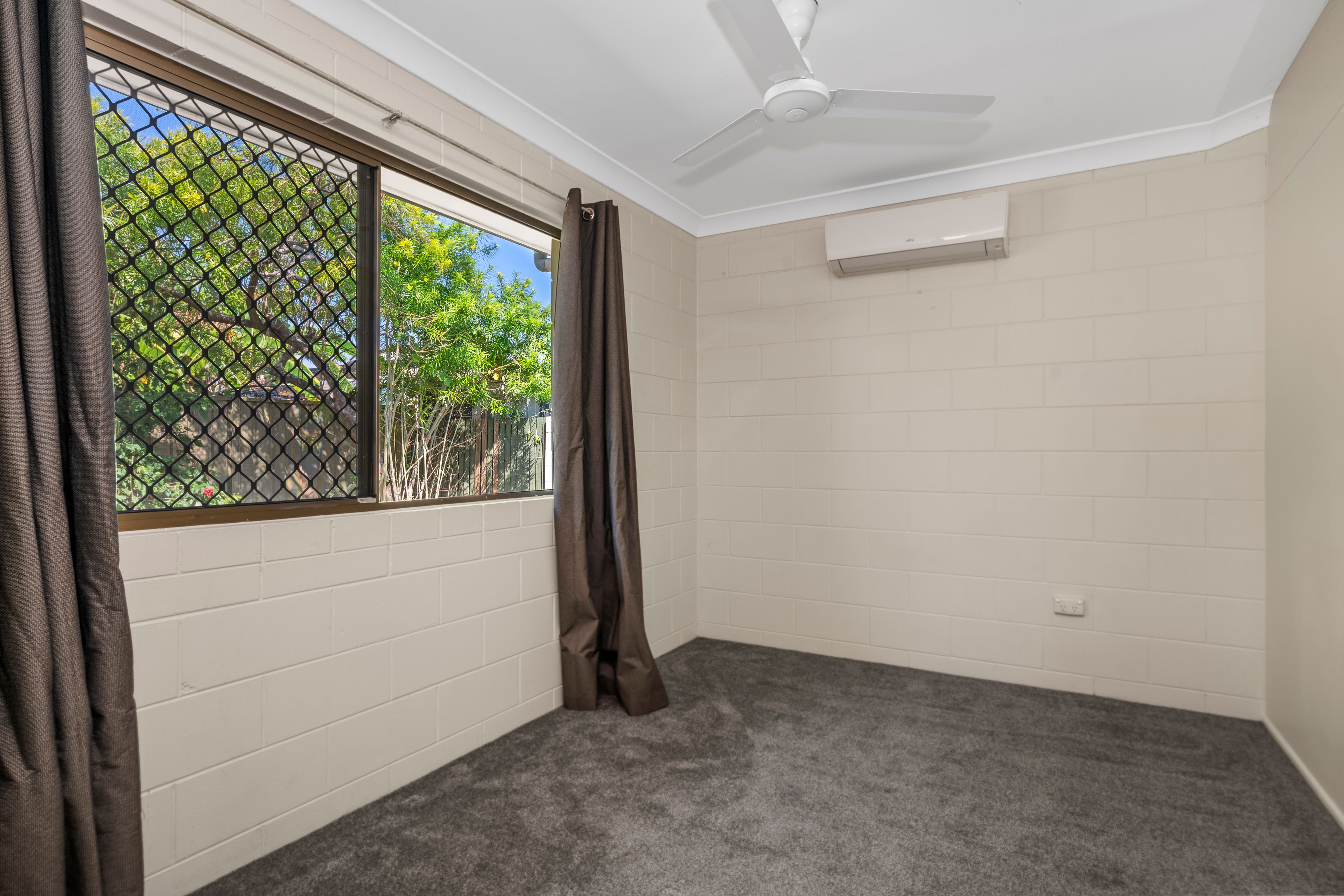 93 Yolanda Drive — photo 10 of 15