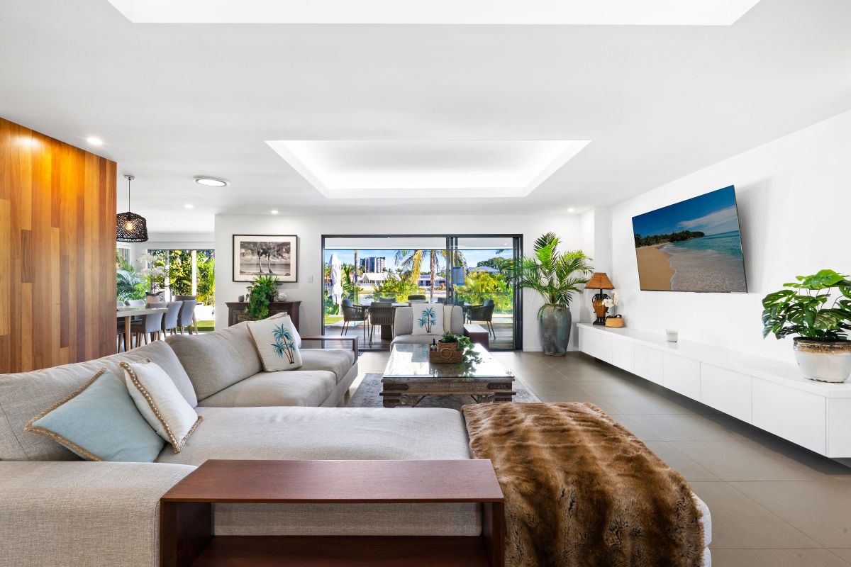 5 Yunga Court — photo from Ray White Mermaid Waters