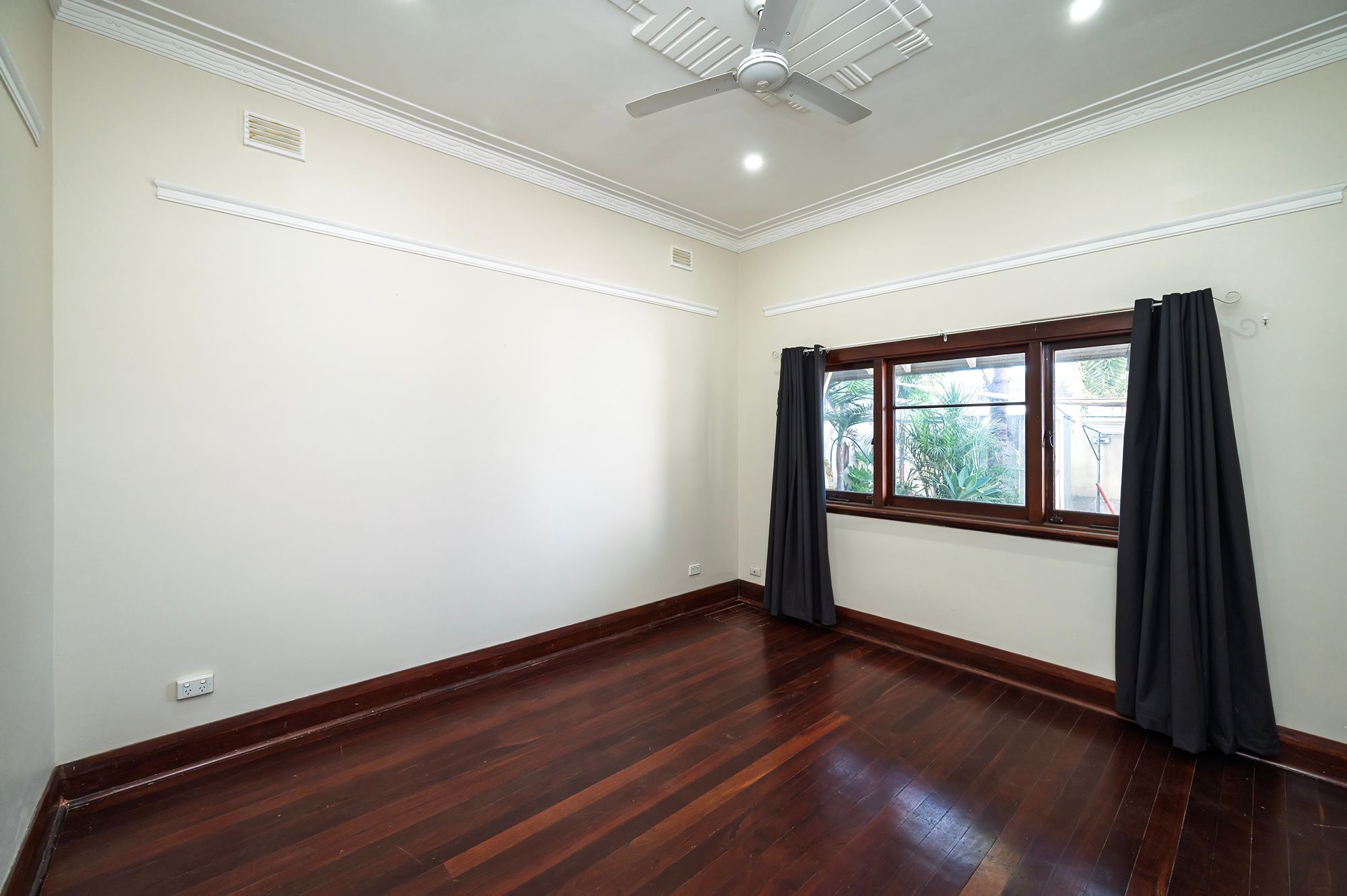 355 Fitzgerald Street — photo 13 of 22