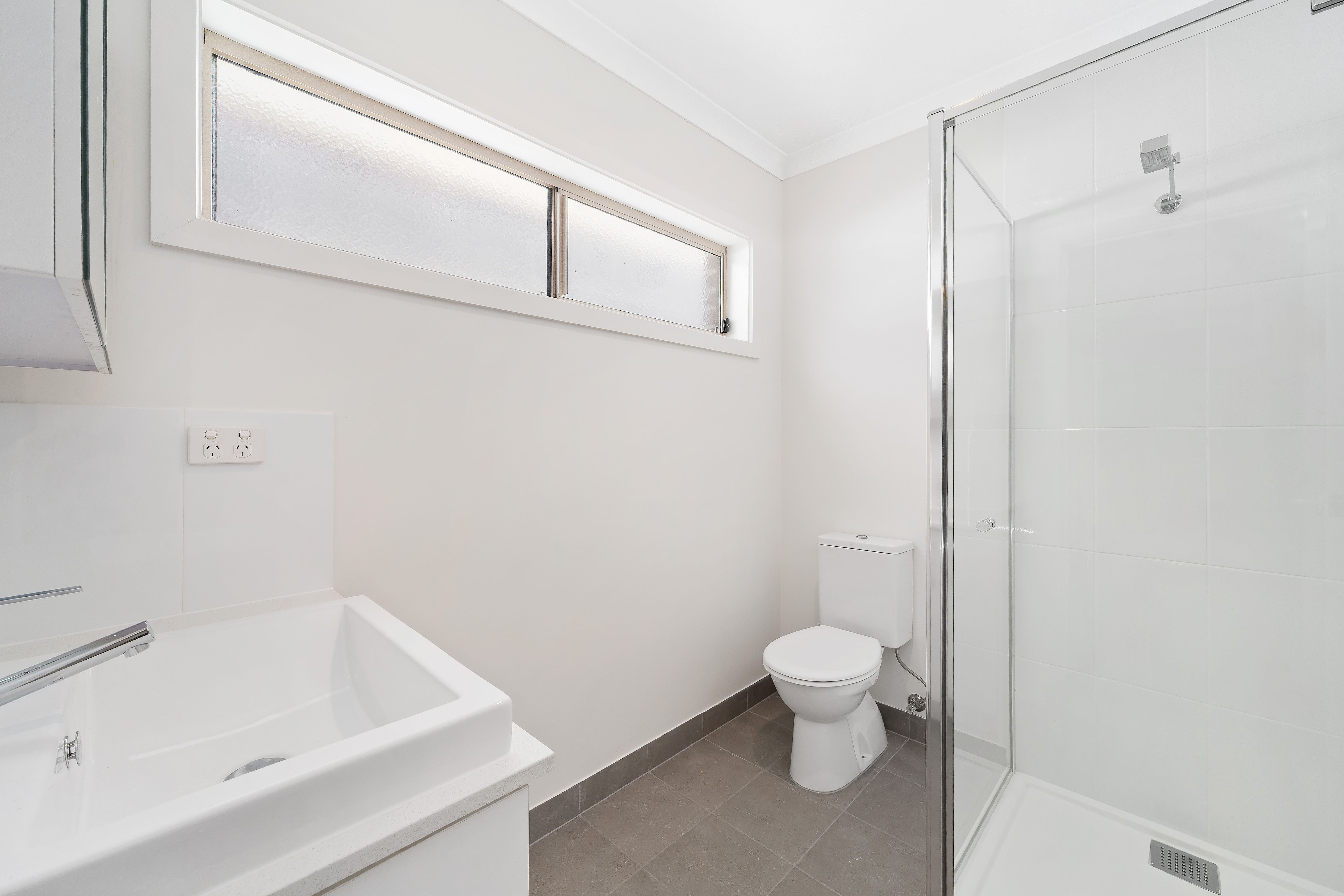 70 Hinkler Drive — photo 12 of 16