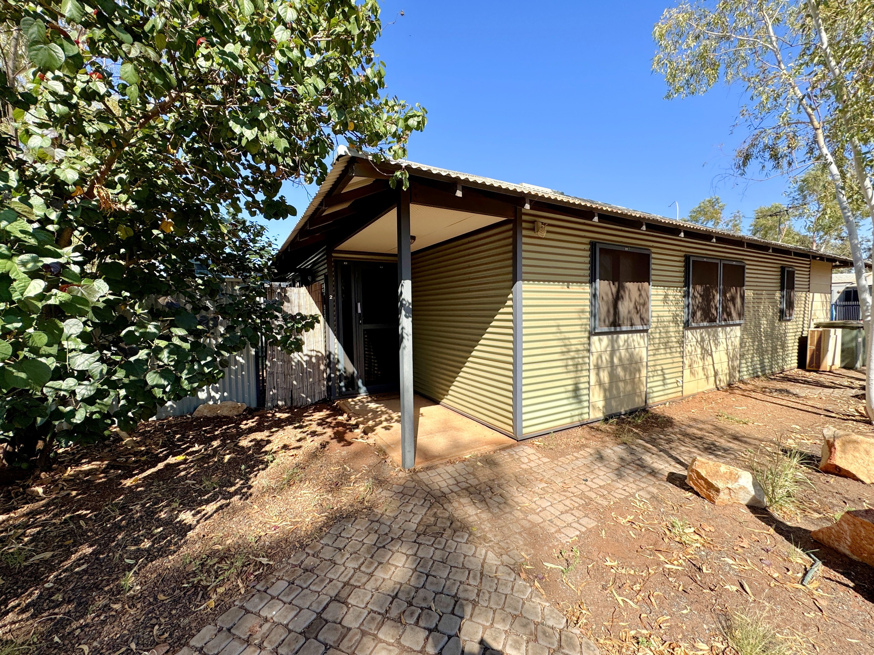 2/2 Phalarope Way, South Hedland, WA 6722