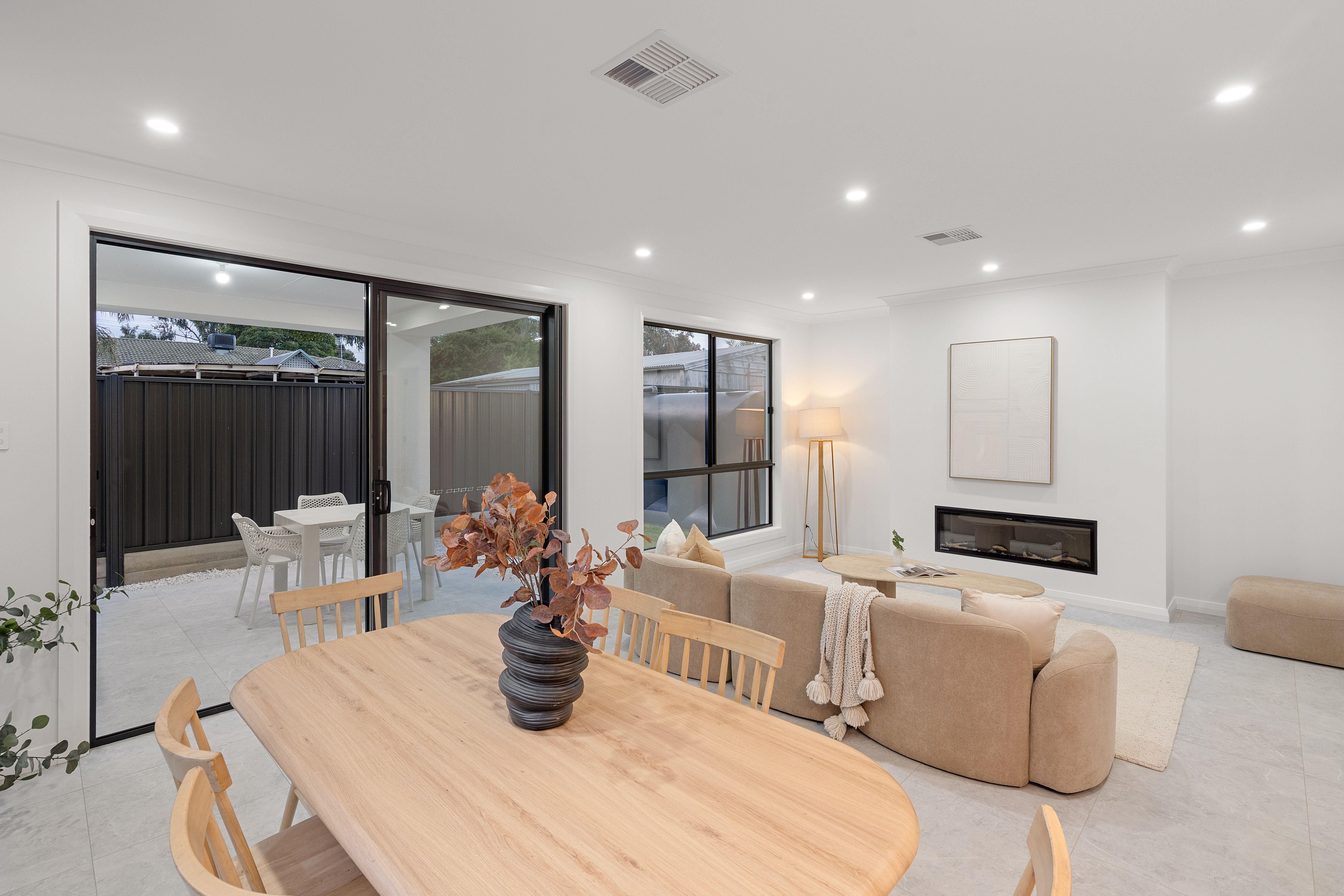 10 Kimberley Avenue — photo 6 of 24