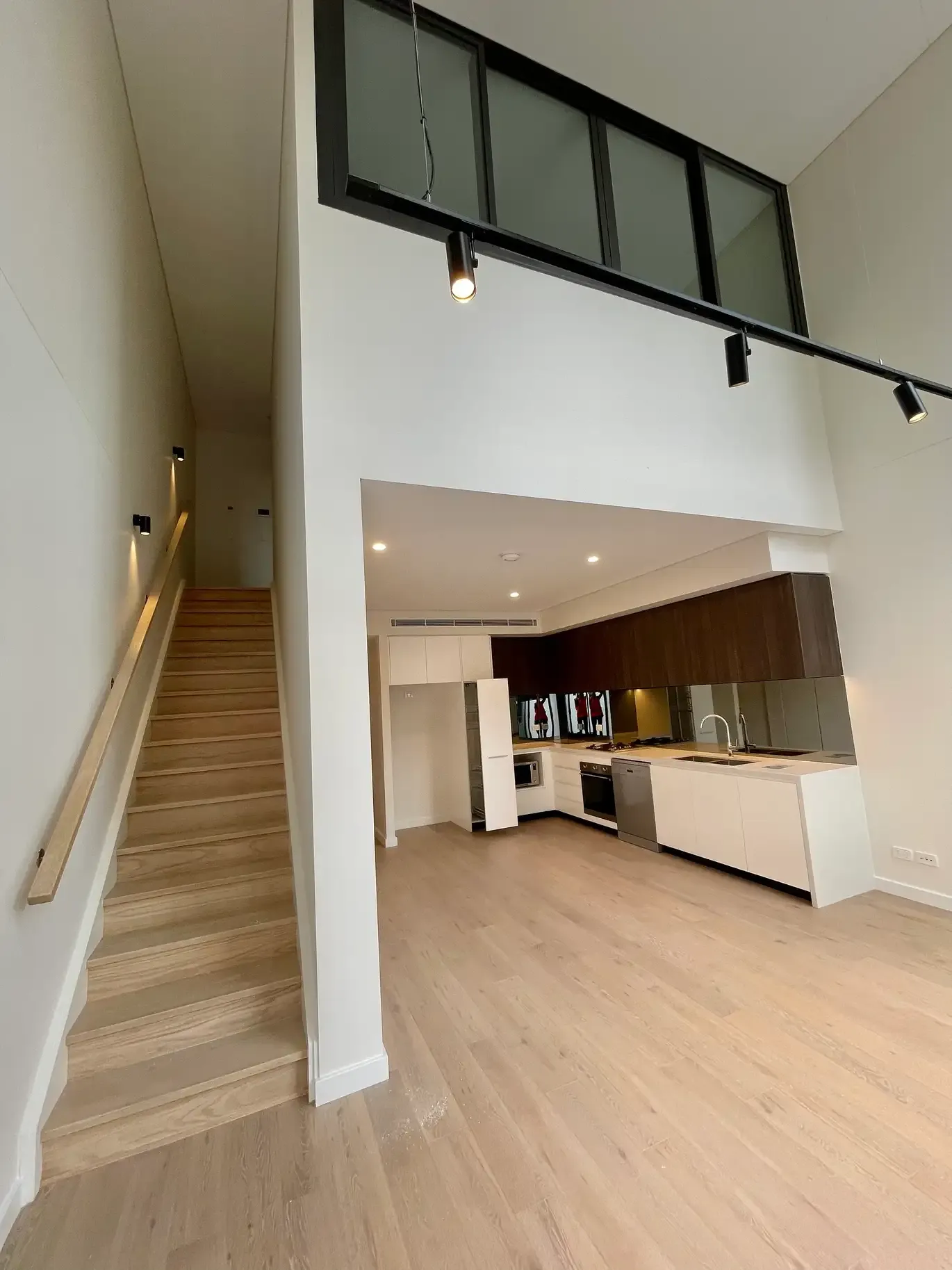 G06 (G44)/2 Burrendong Crescent, Rouse Hill, NSW 2155
