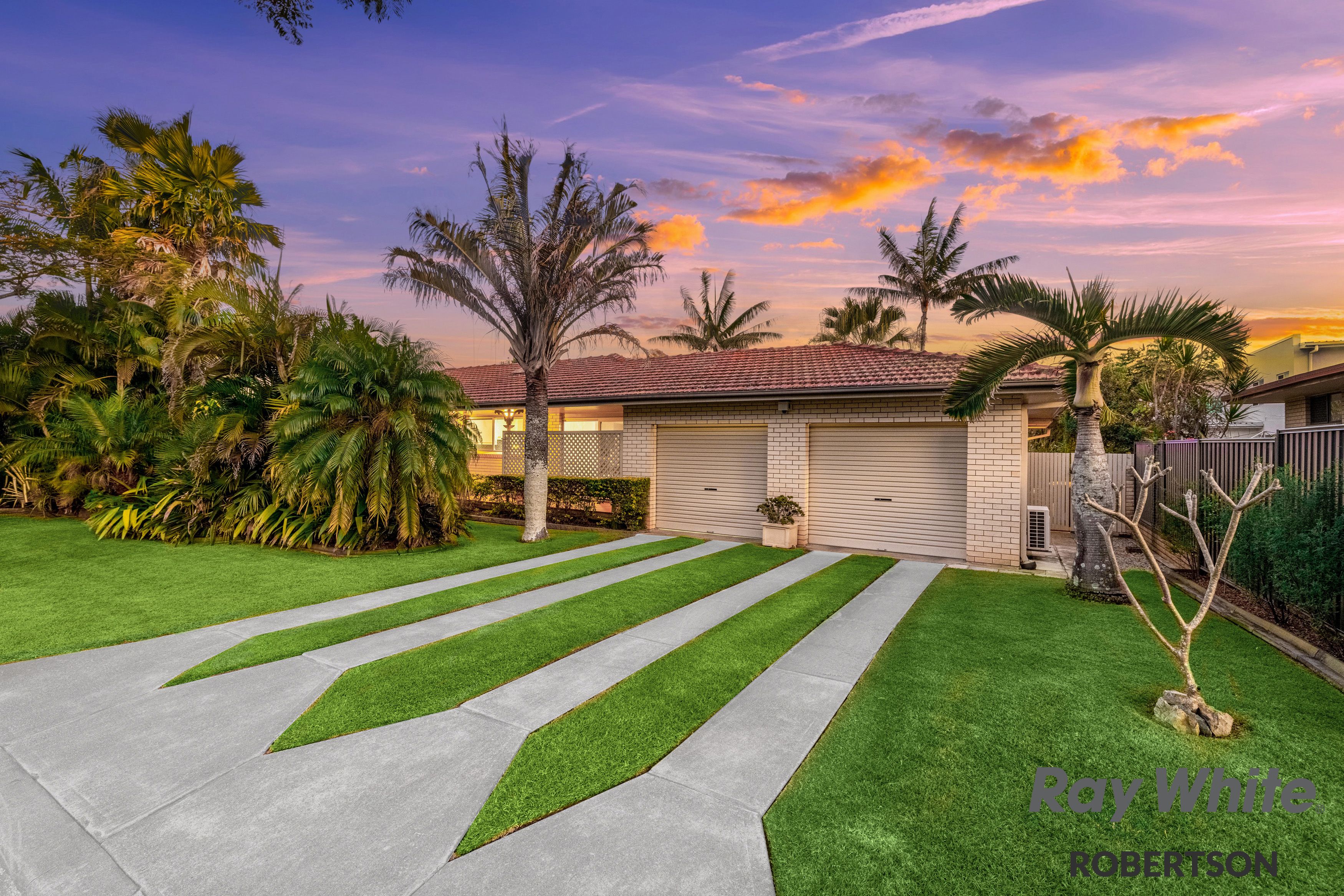 6 Cornell Street, Robertson QLD 4109
