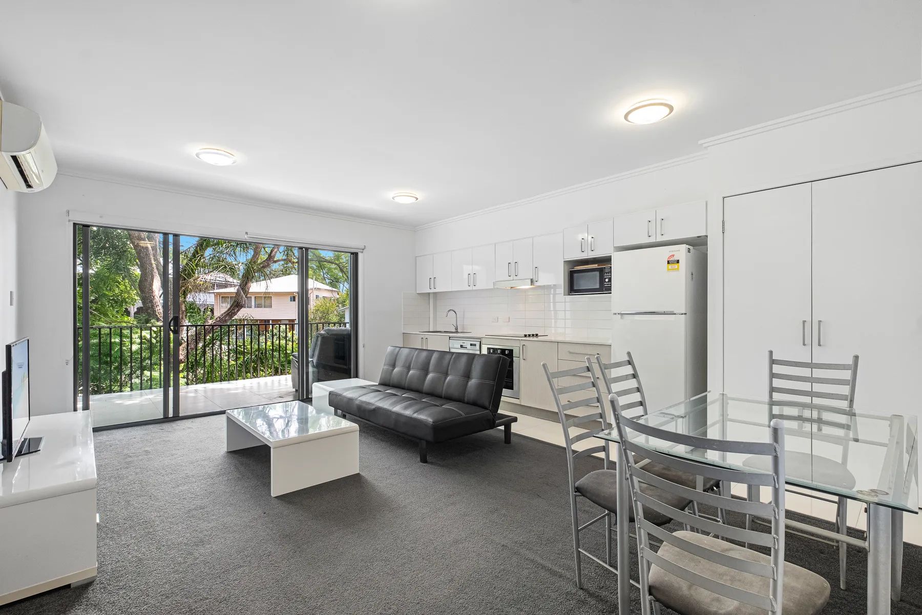 18/91 Herston Road — photo from Ray White Paddington