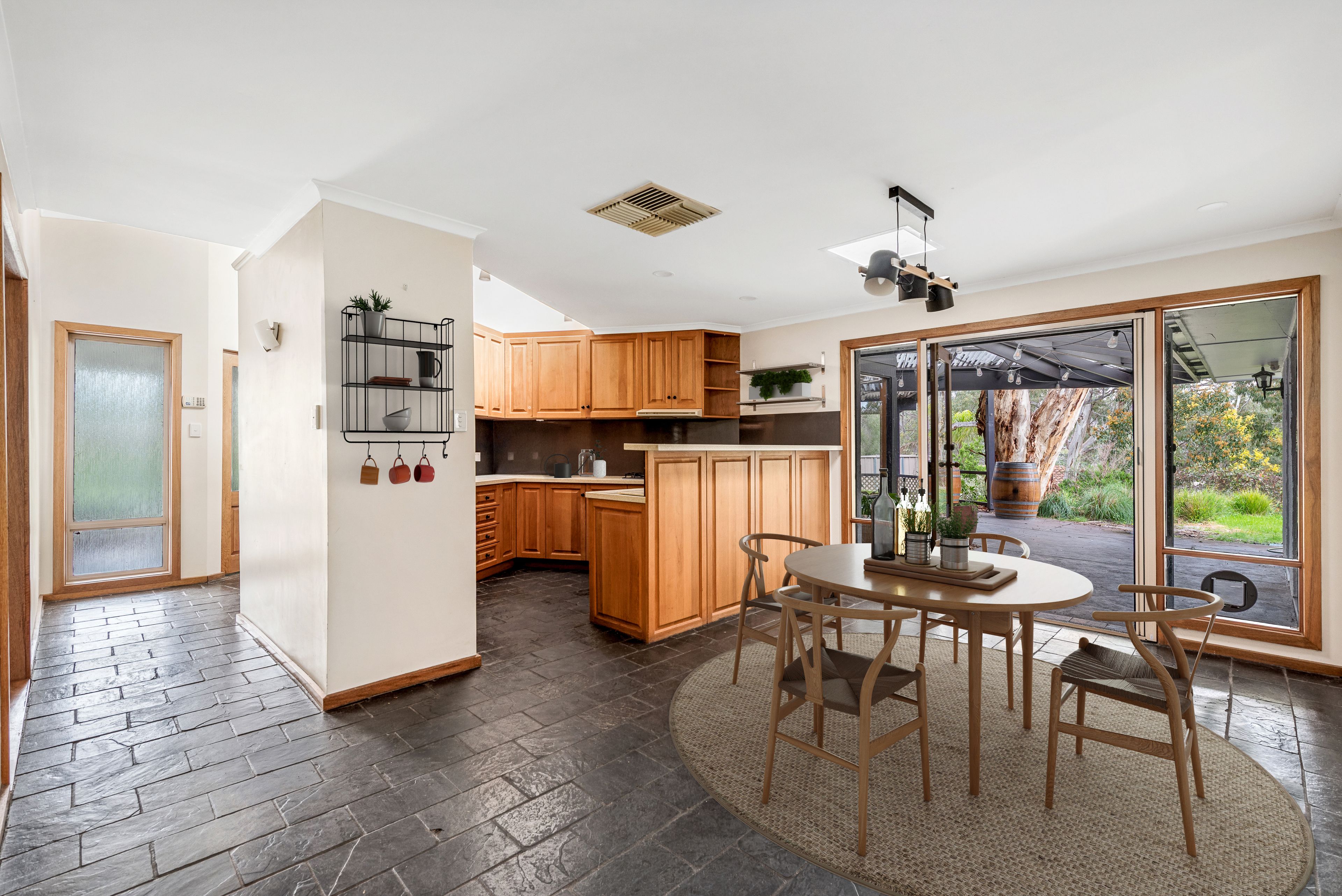1 Hoyle Court — photo 7 of 23