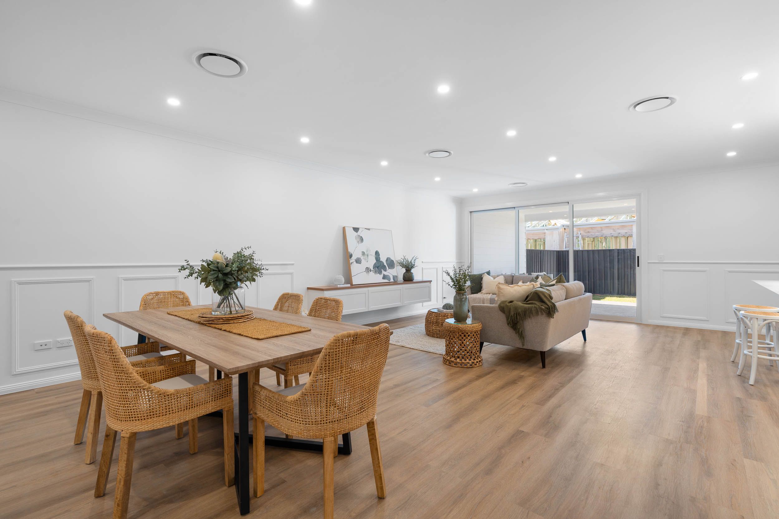 18 Madeleine Drive, Goulburn, NSW 2580