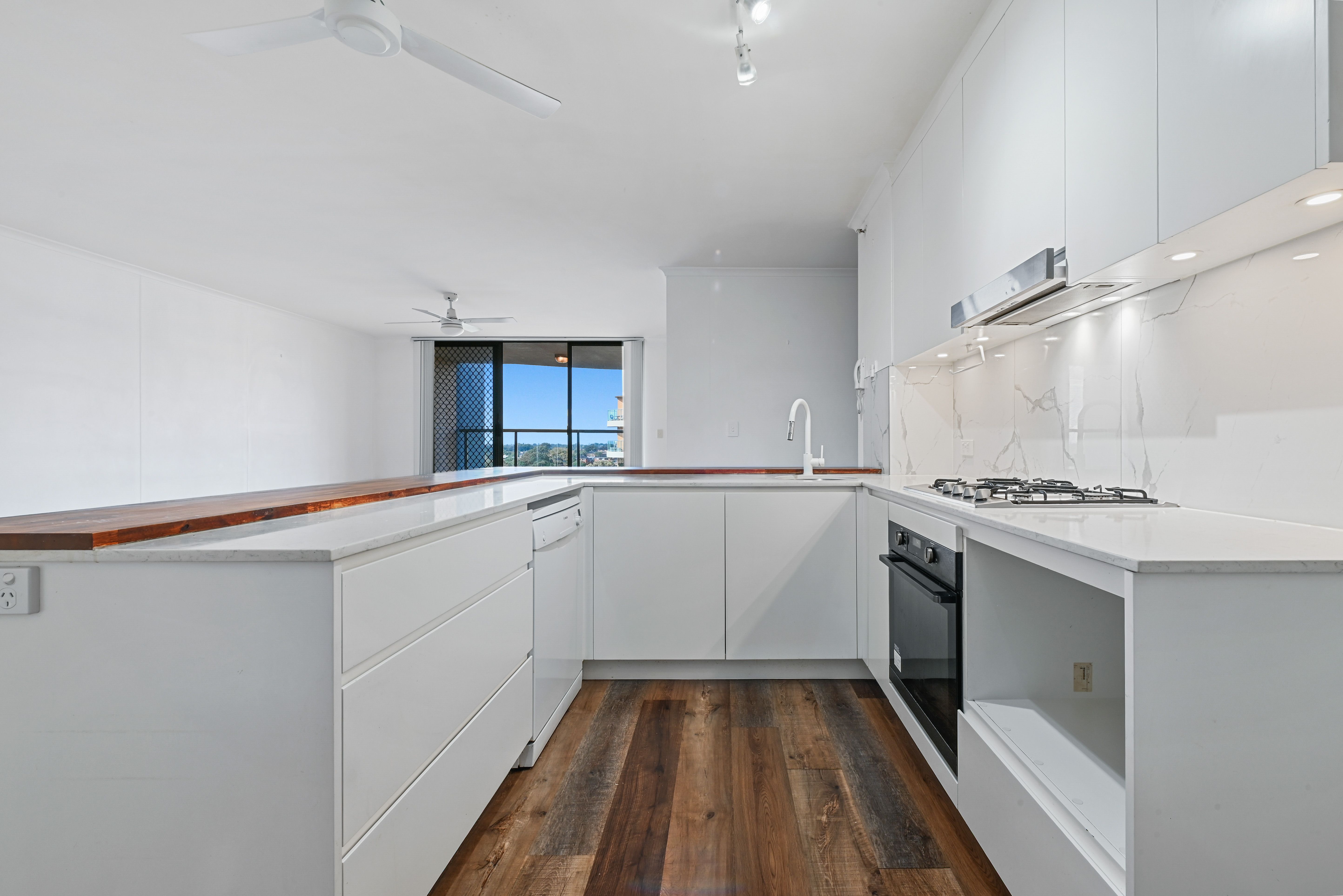 901/5 Rockdale Plaza Drive, Rockdale, NSW 2216