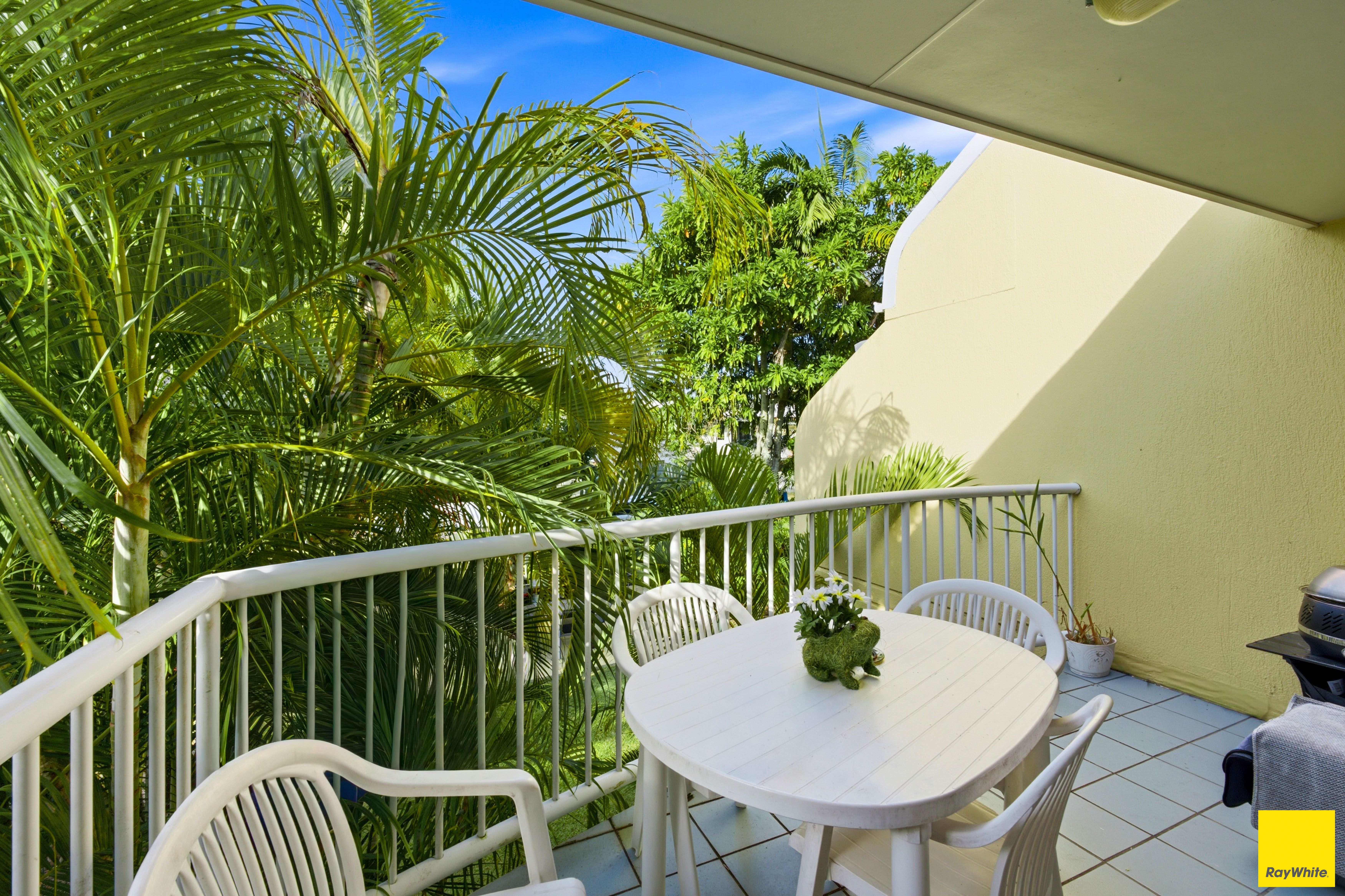 19/1-19 Poinciana Street — photo 9 of 14