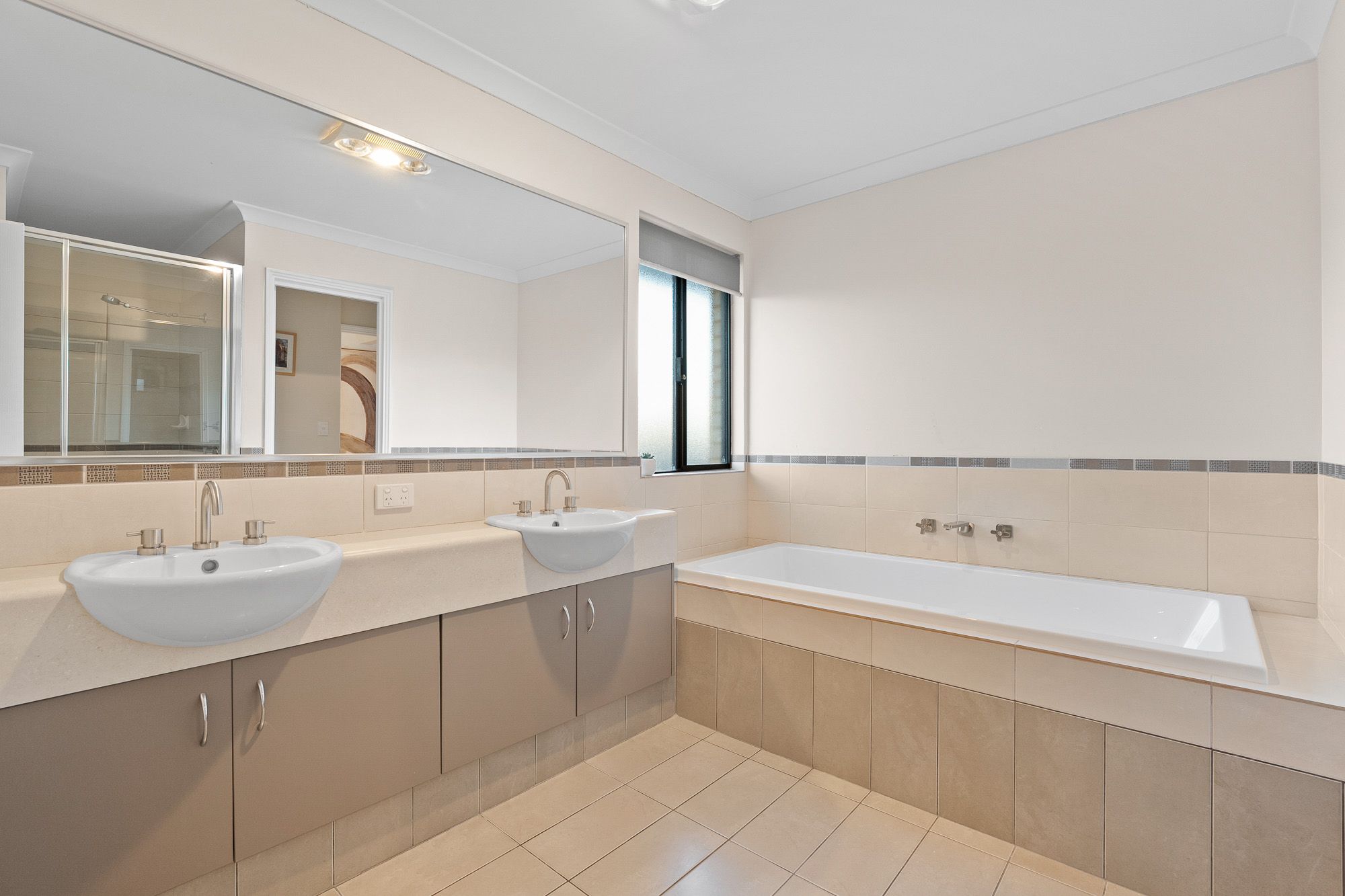 5 Thirlmere Link — photo 13 of 30