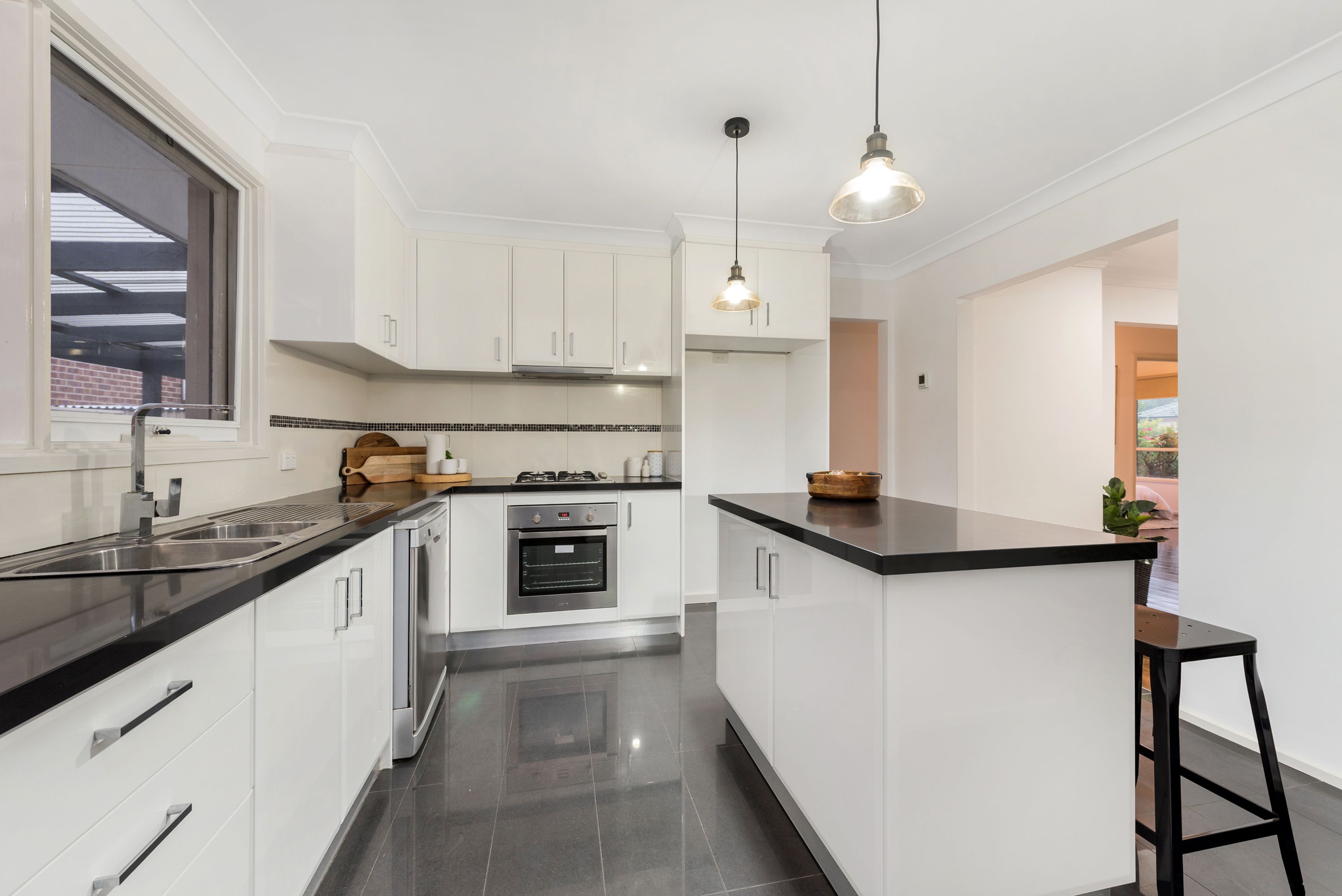 1/53 O'Connor Road, Knoxfield, VIC 3180
