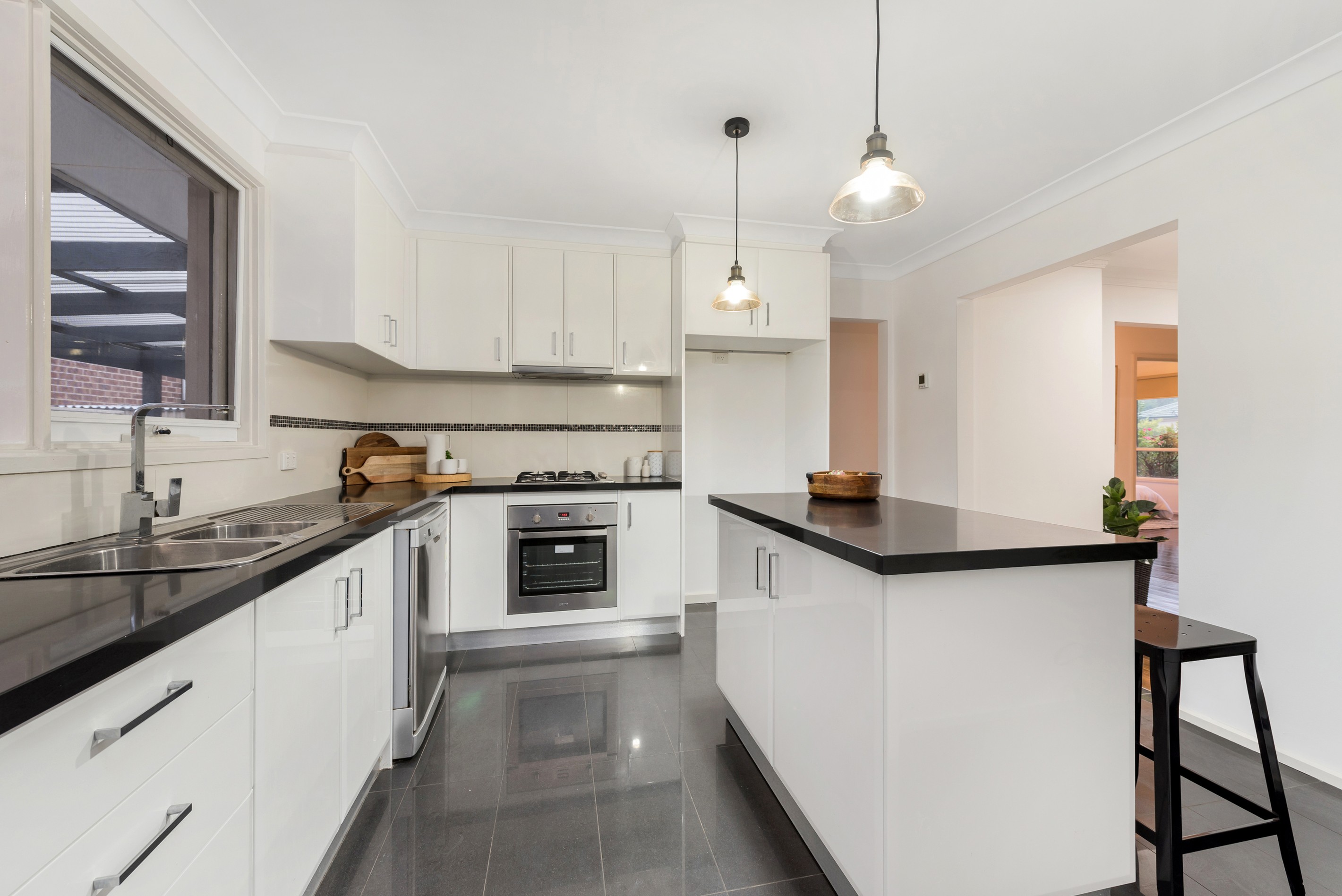 1/53 O'Connor Road, Knoxfield, VIC 3180