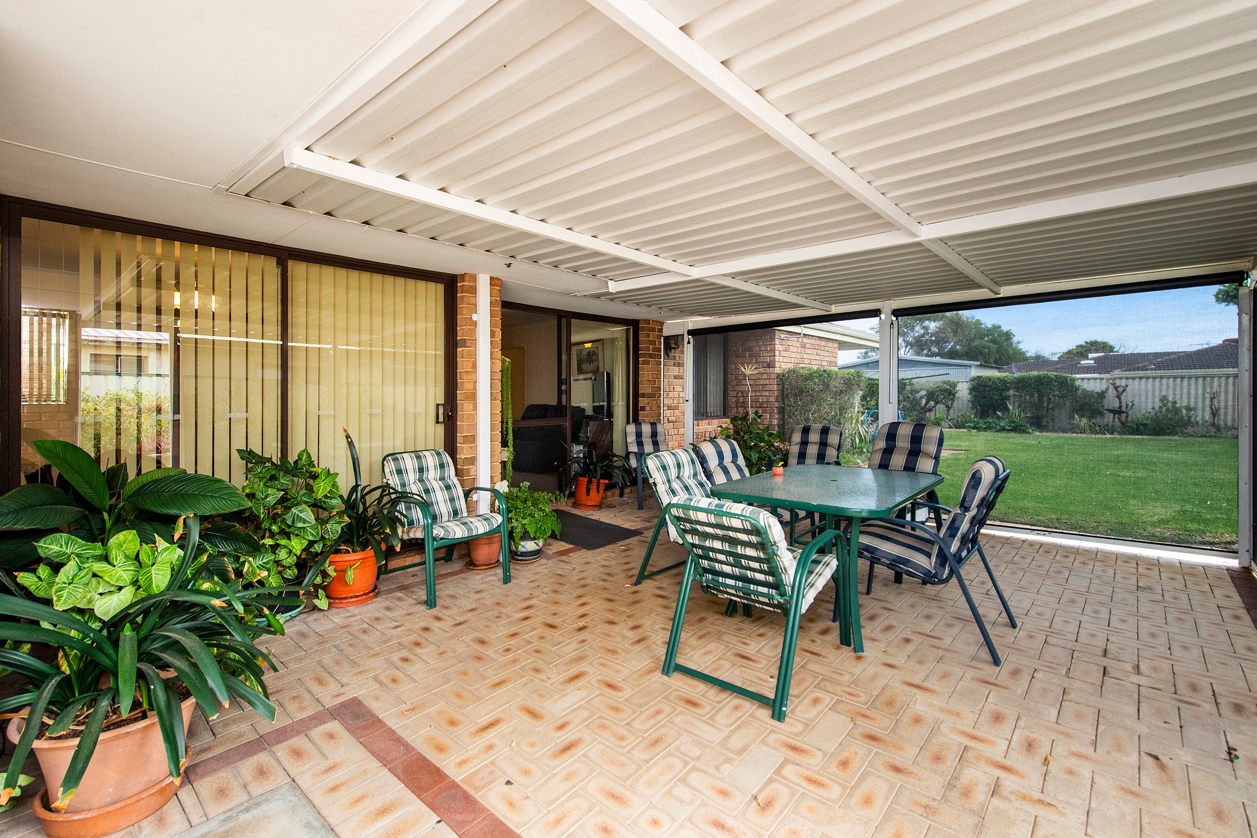6 Cutter Road, Waikiki, WA 6169