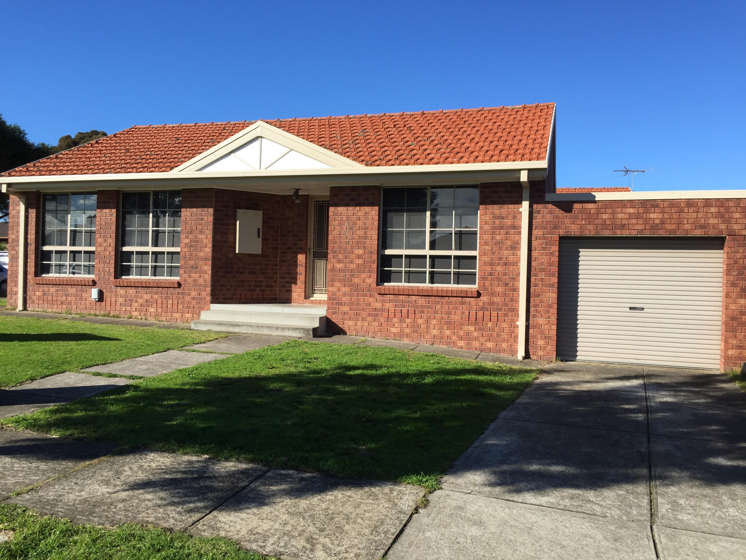 1/116 Redleap Avenue, Mill Park, VIC 3082