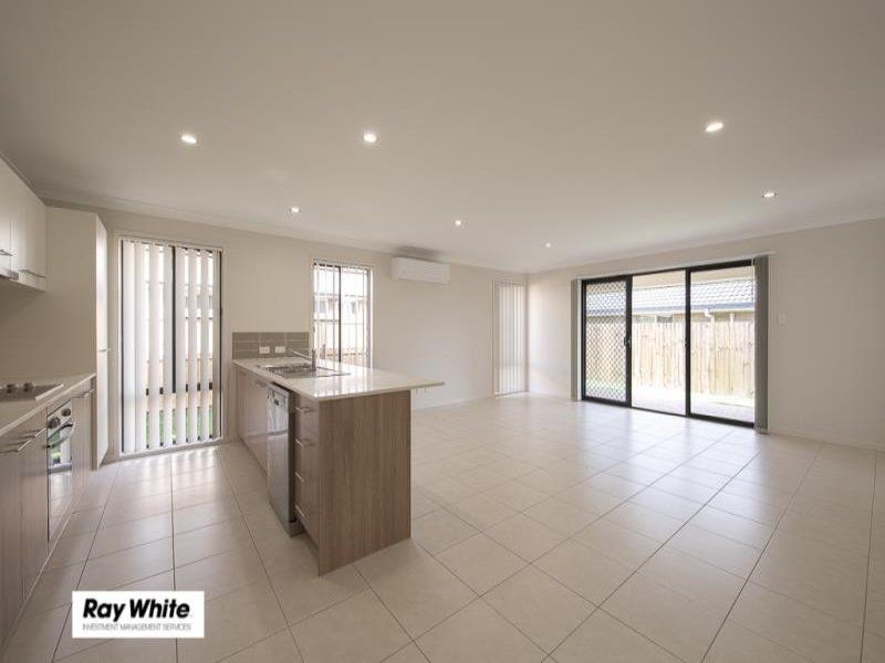 33 Bergamot Circuit, Griffin, QLD 4503