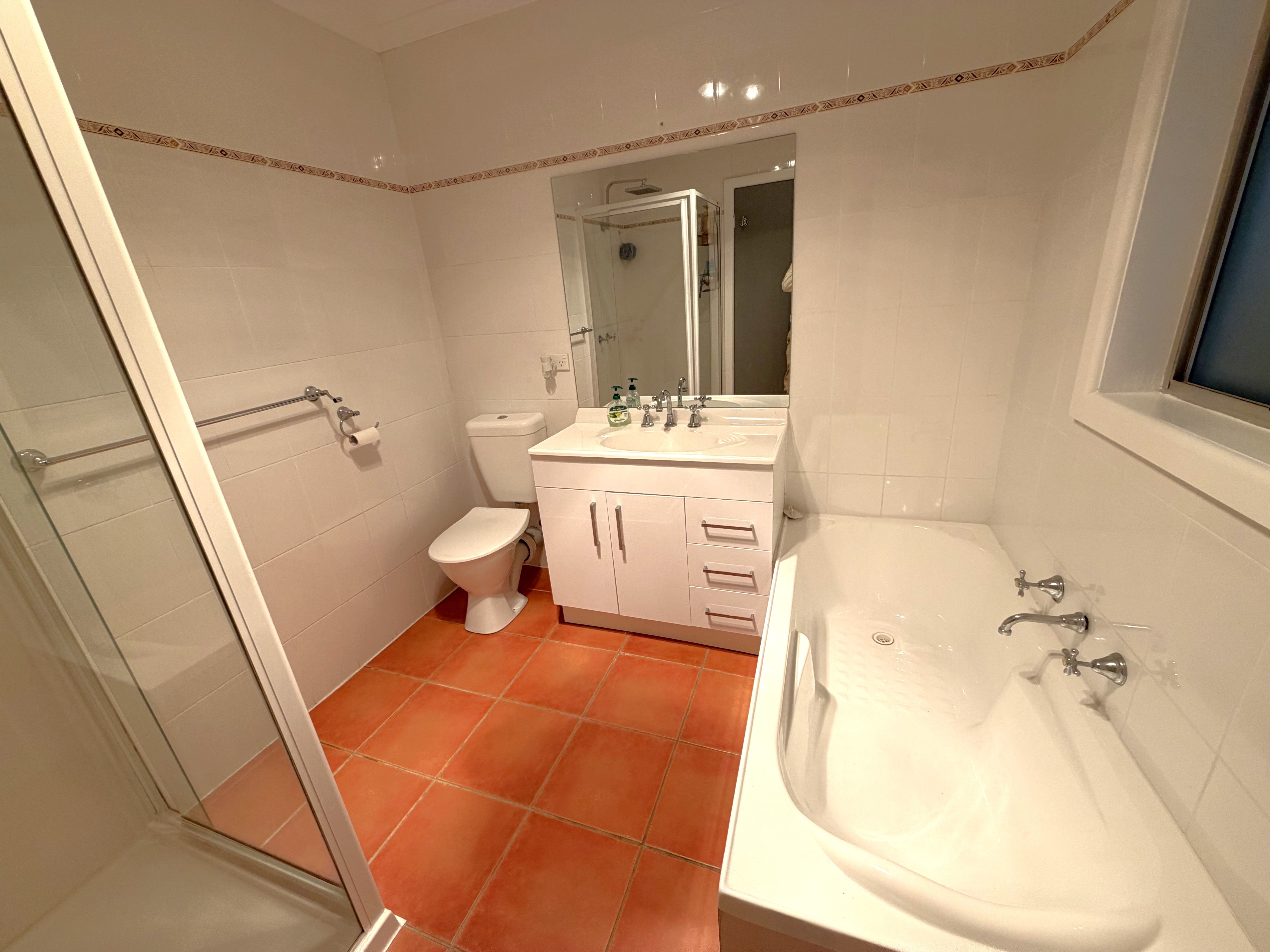 101 Crispe Street — photo 9 of 15