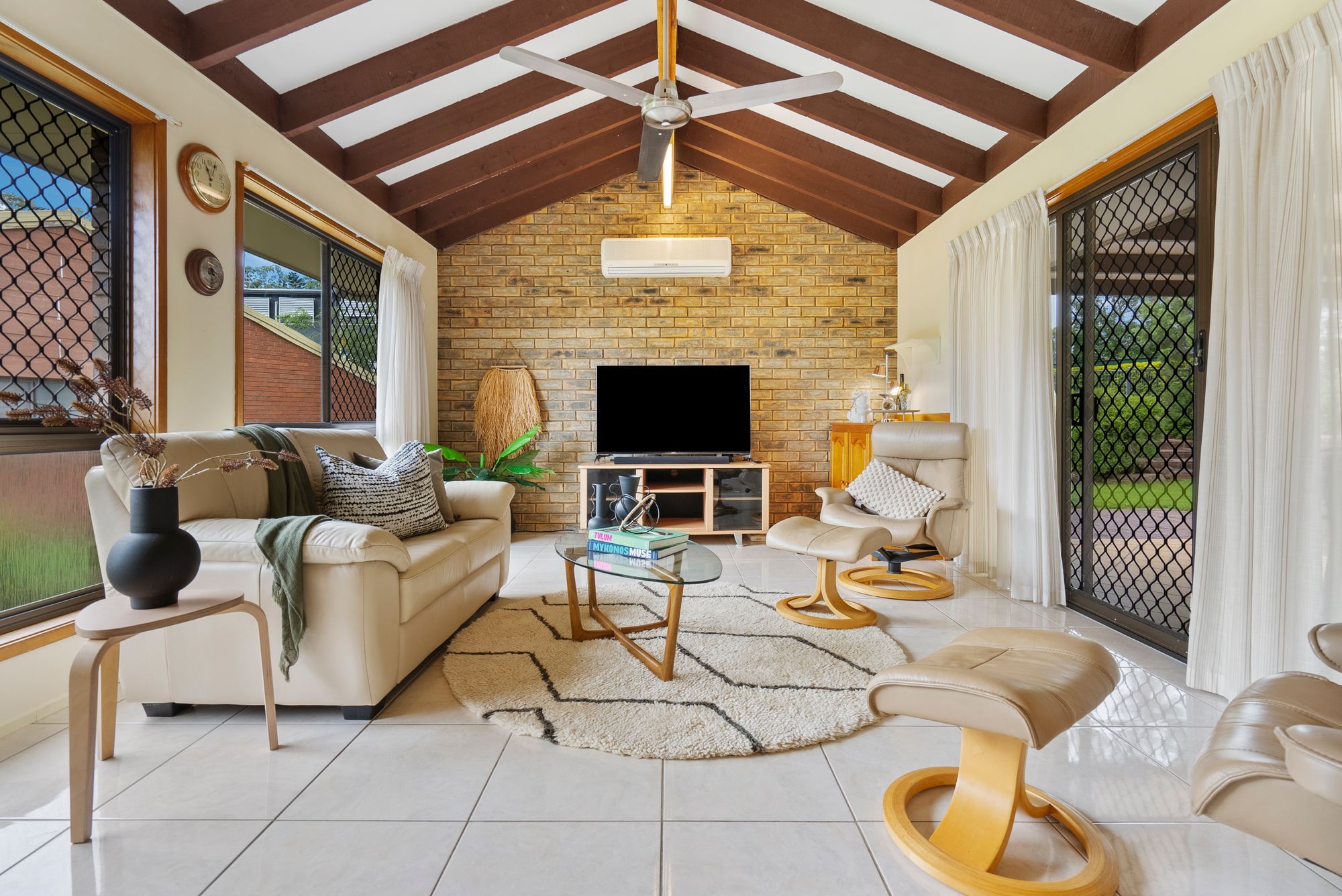 4 Roanne Court, Petrie, QLD 4502