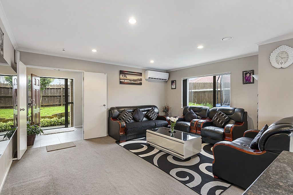 3 Liscooly Place, Flat Bush, Manukau City