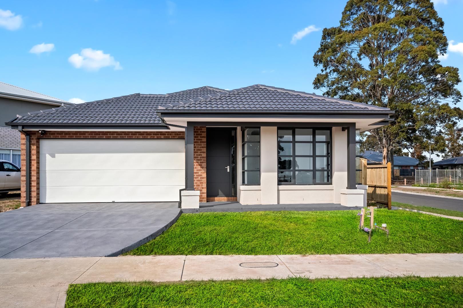 18 Stringer Avenue, Cranbourne, VIC 3977