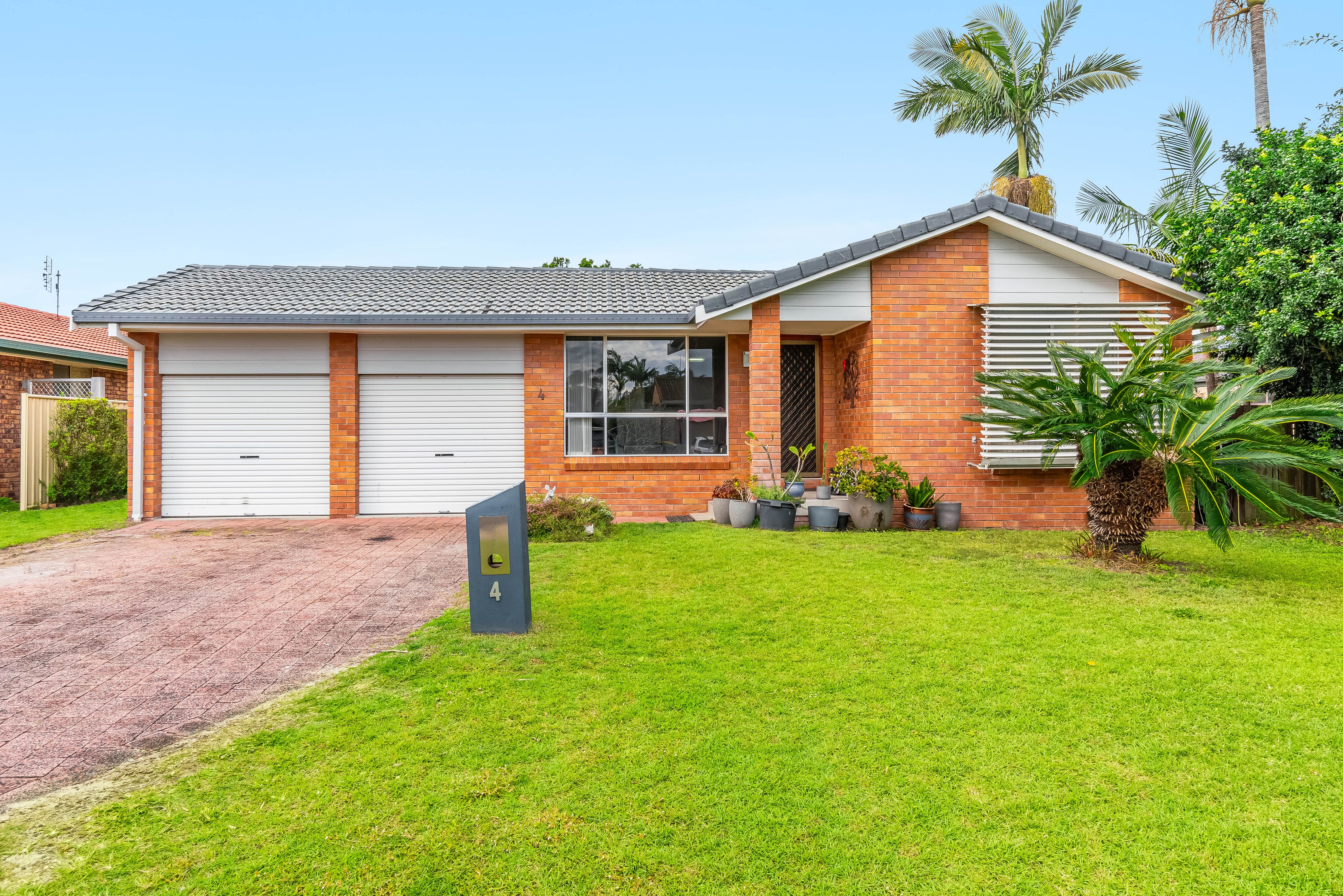 4 Binnacle Court, Yamba NSW 2464