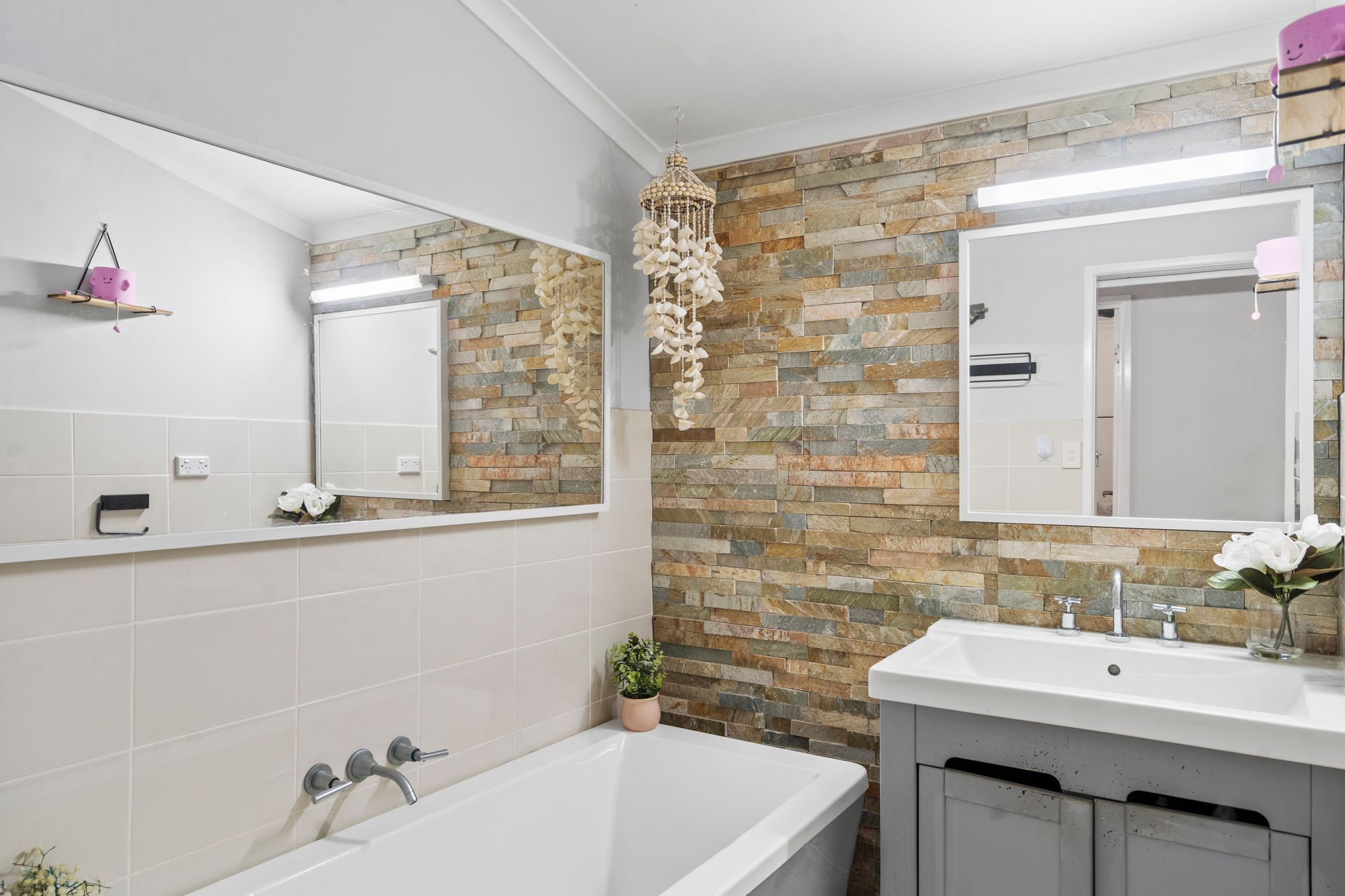 37 Wilkie Street — photo 21 of 24