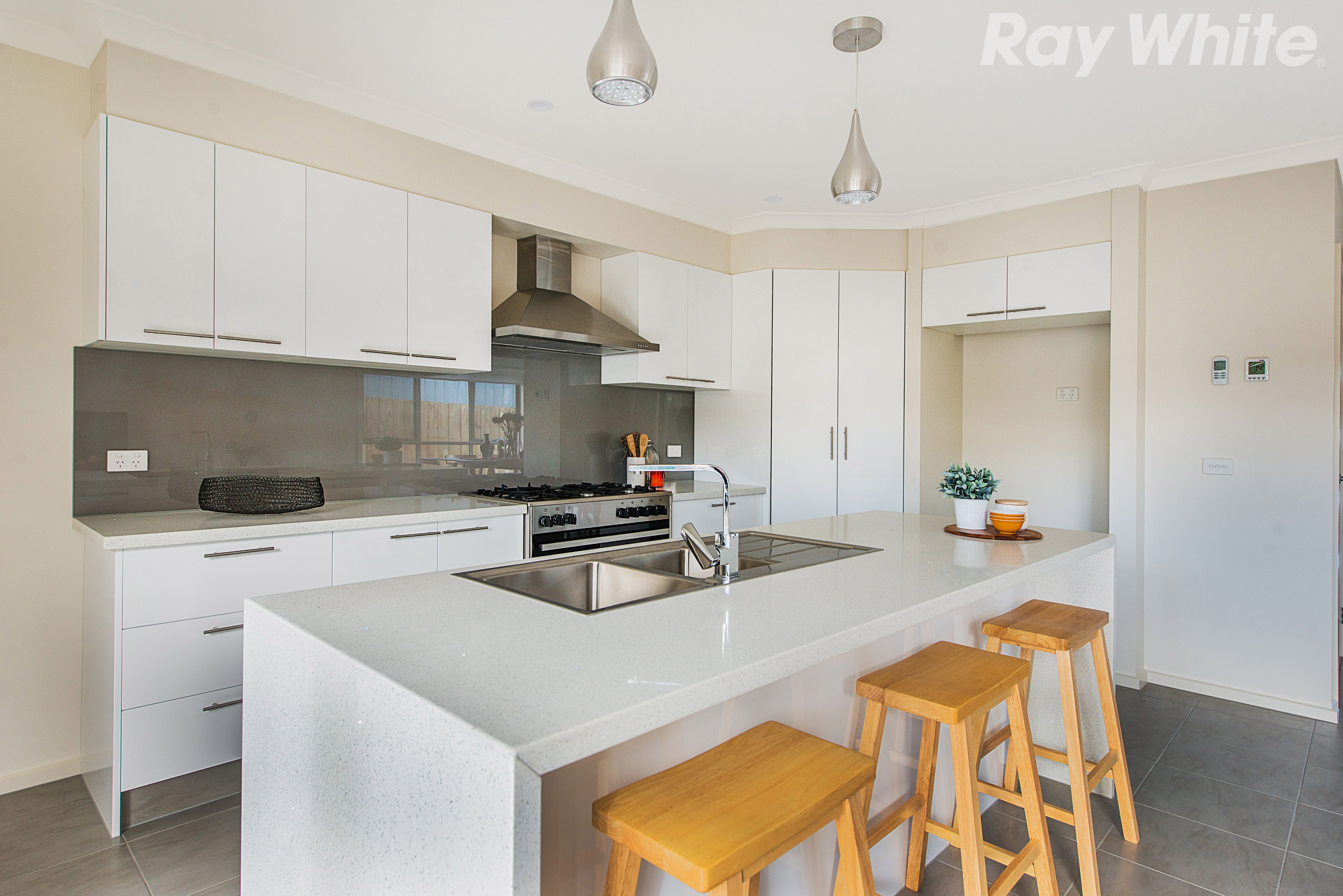 18a Balcombe Avenue, Mooroolbark, VIC 3138
