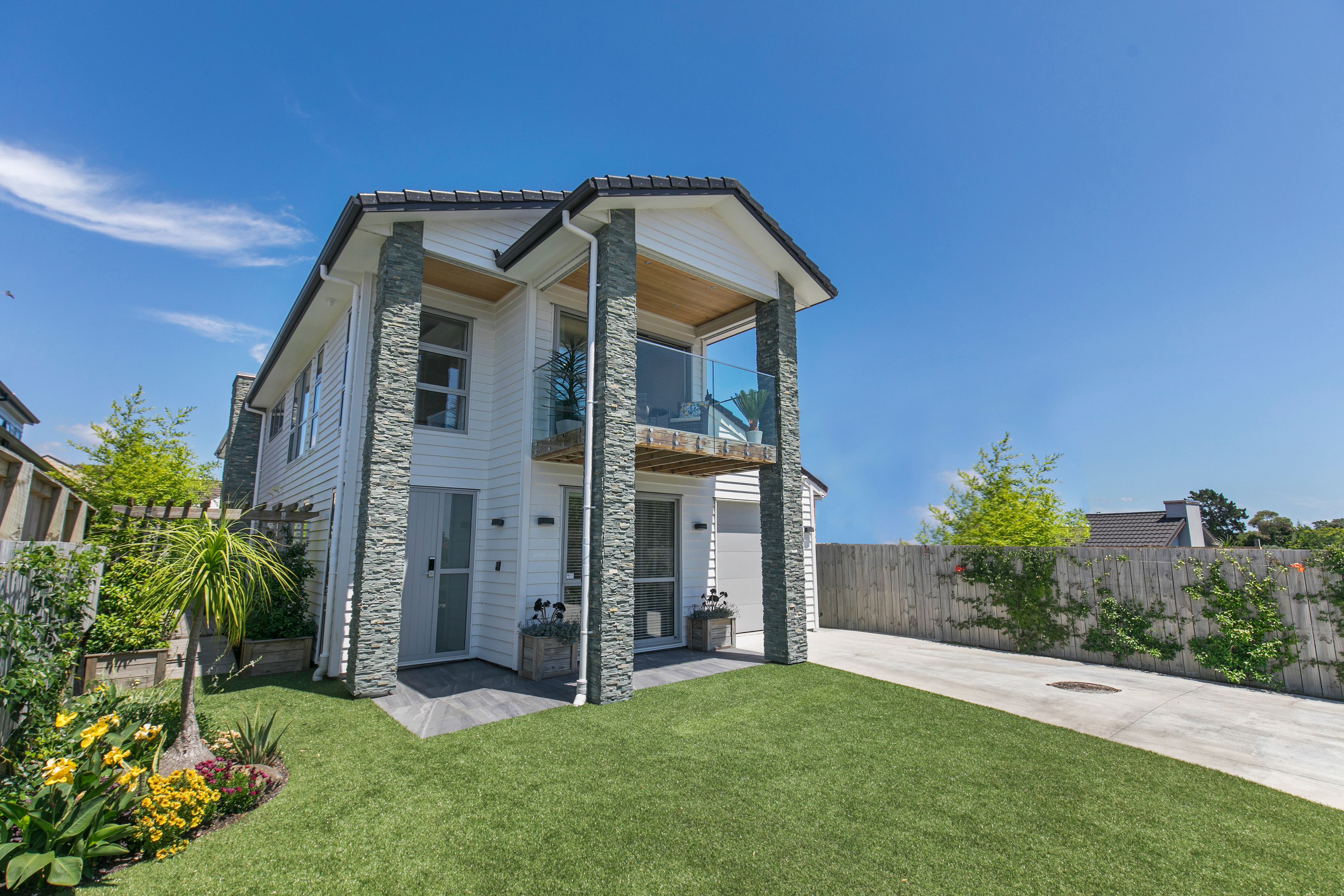 15 Atalanta Way, Beachlands, Manukau City