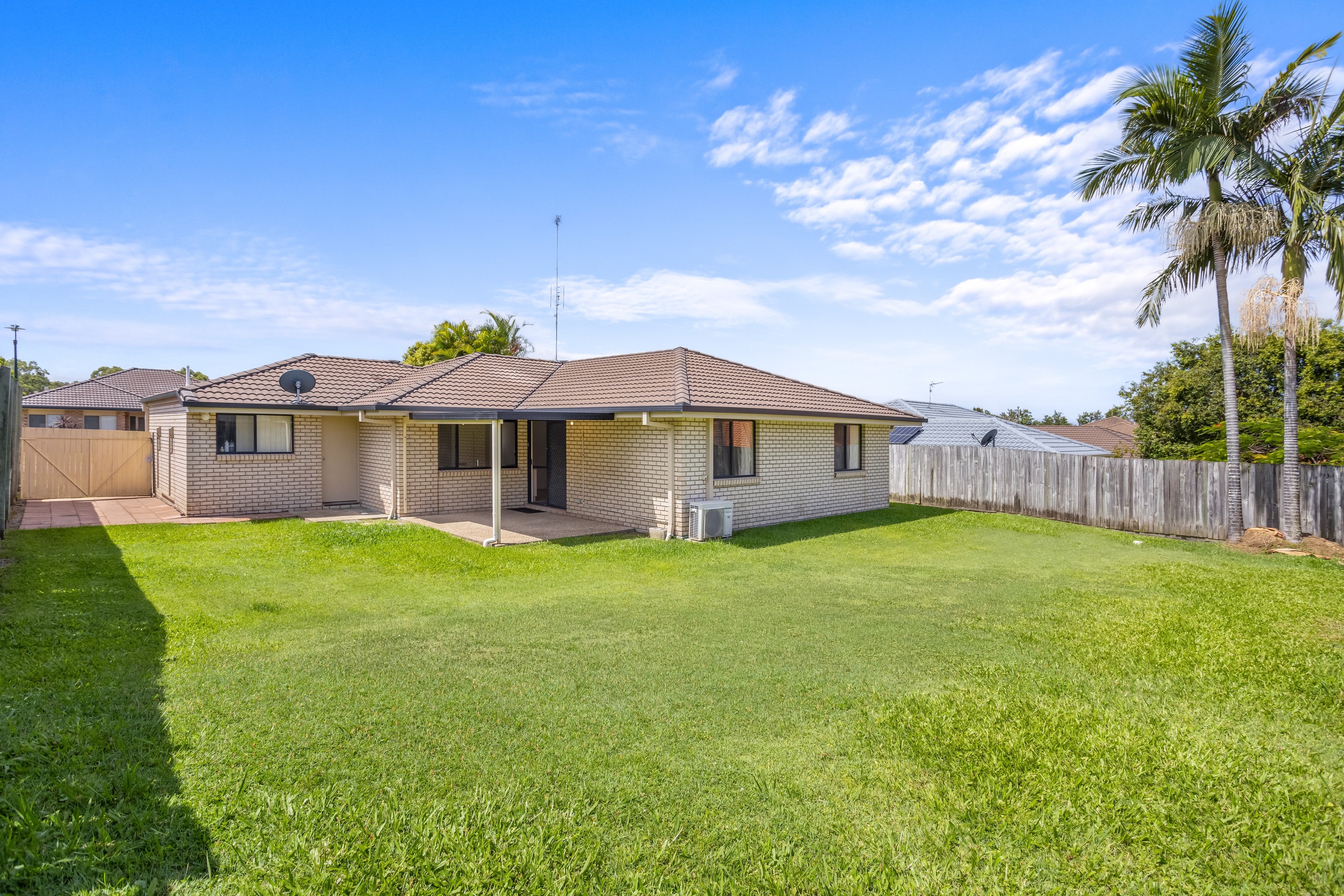 10 Rosefinch Street, Upper Coomera, QLD 4209