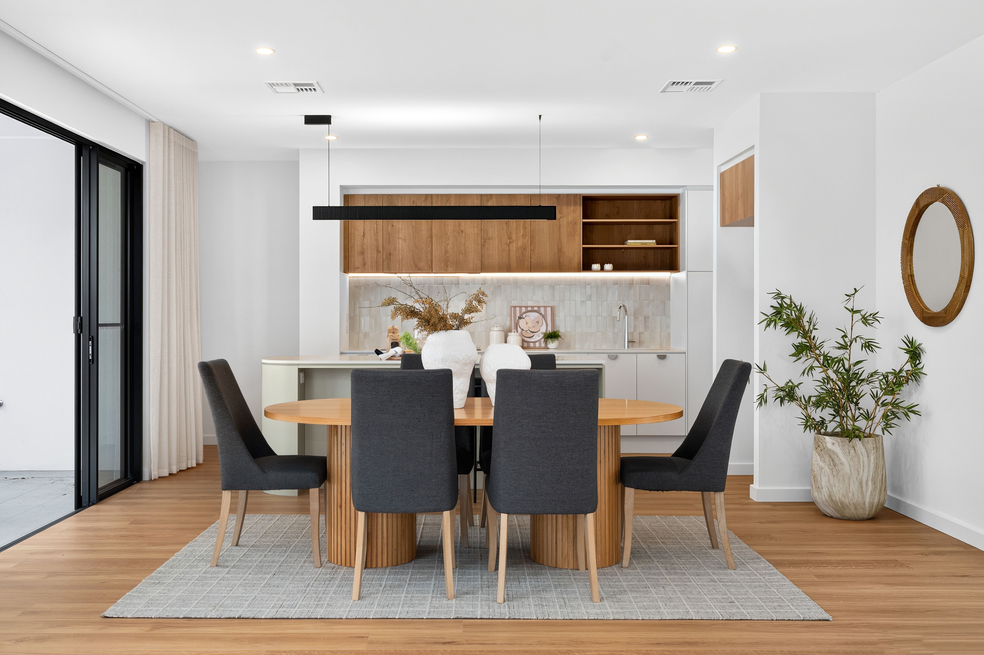 8 McArthur Street — photo 11 of 30
