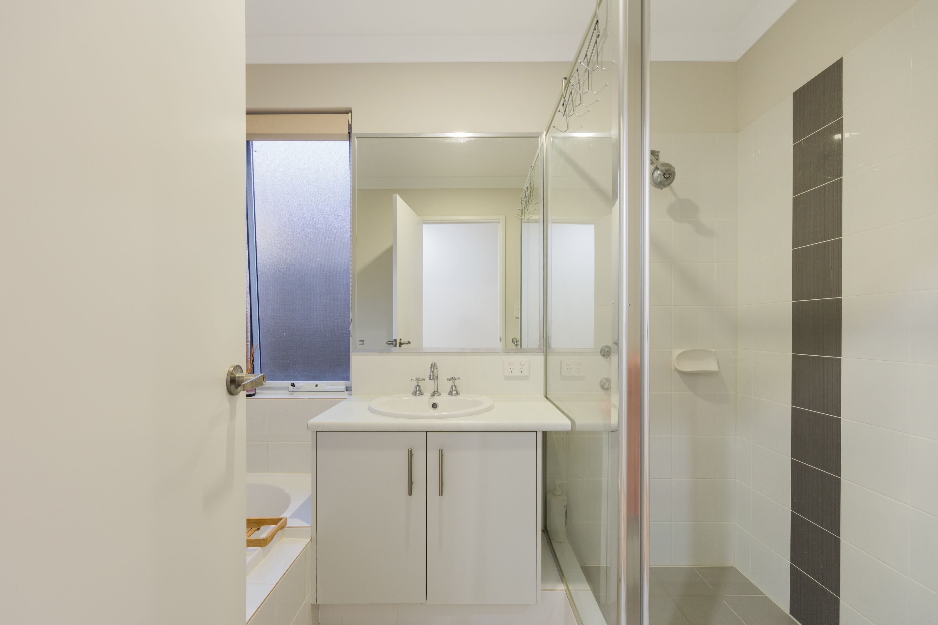 7b Marchant Way — photo 14 of 20