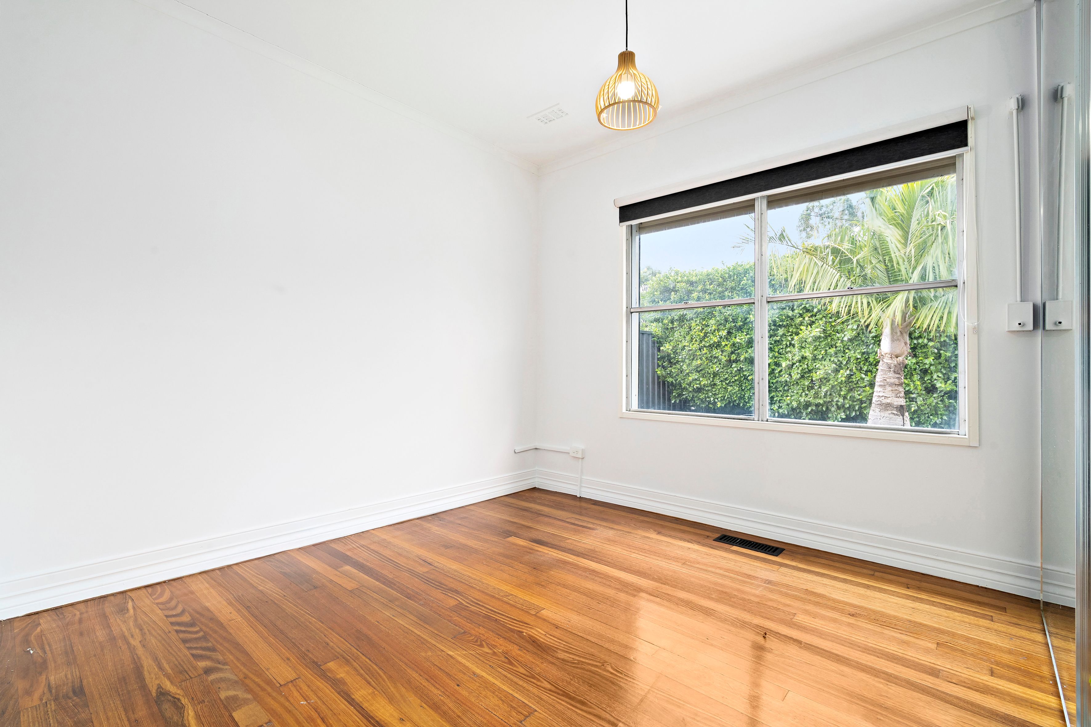 14 Elliott Avenue — photo 7 of 12