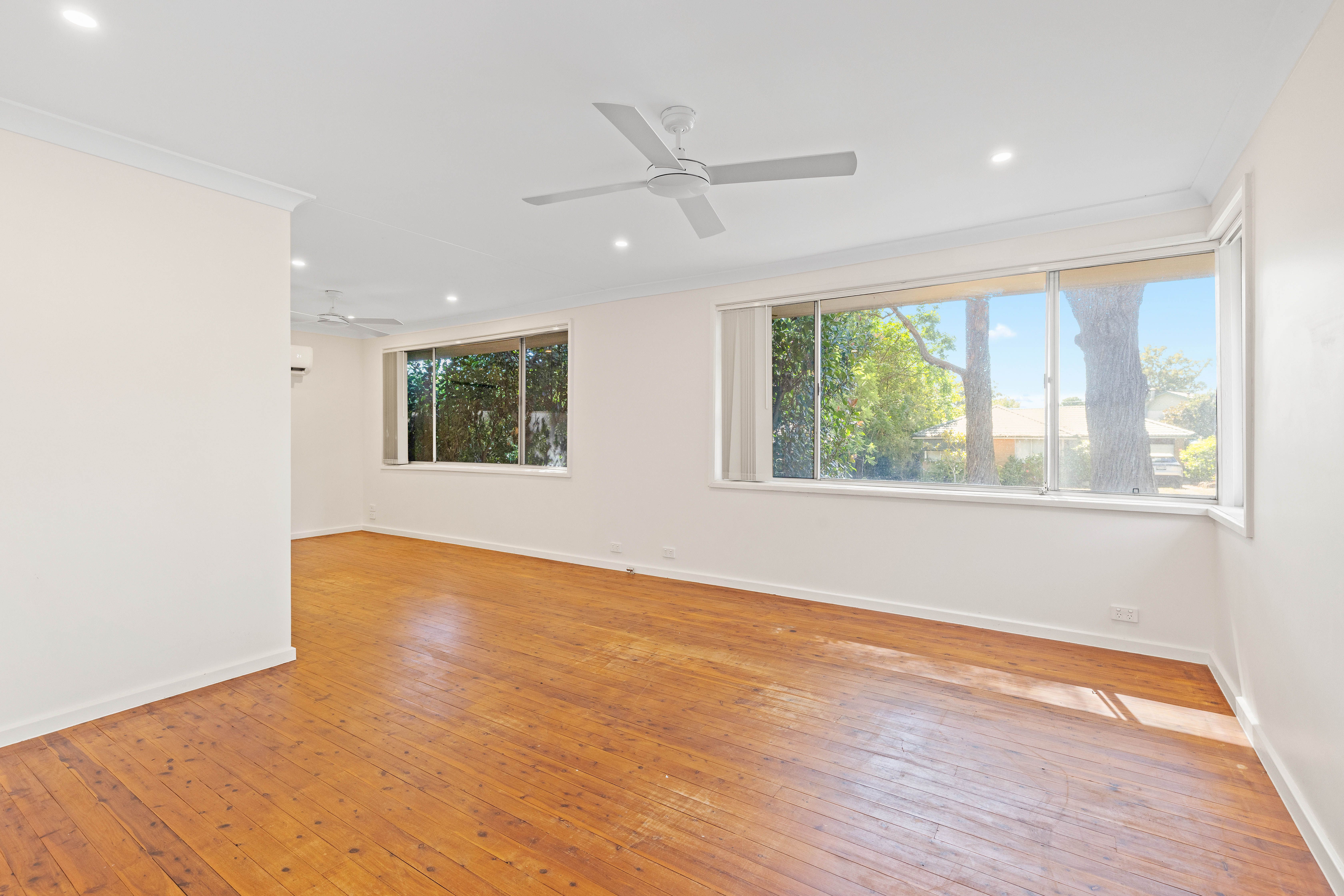 6 Marsden Avenue, Elderslie, NSW 2570