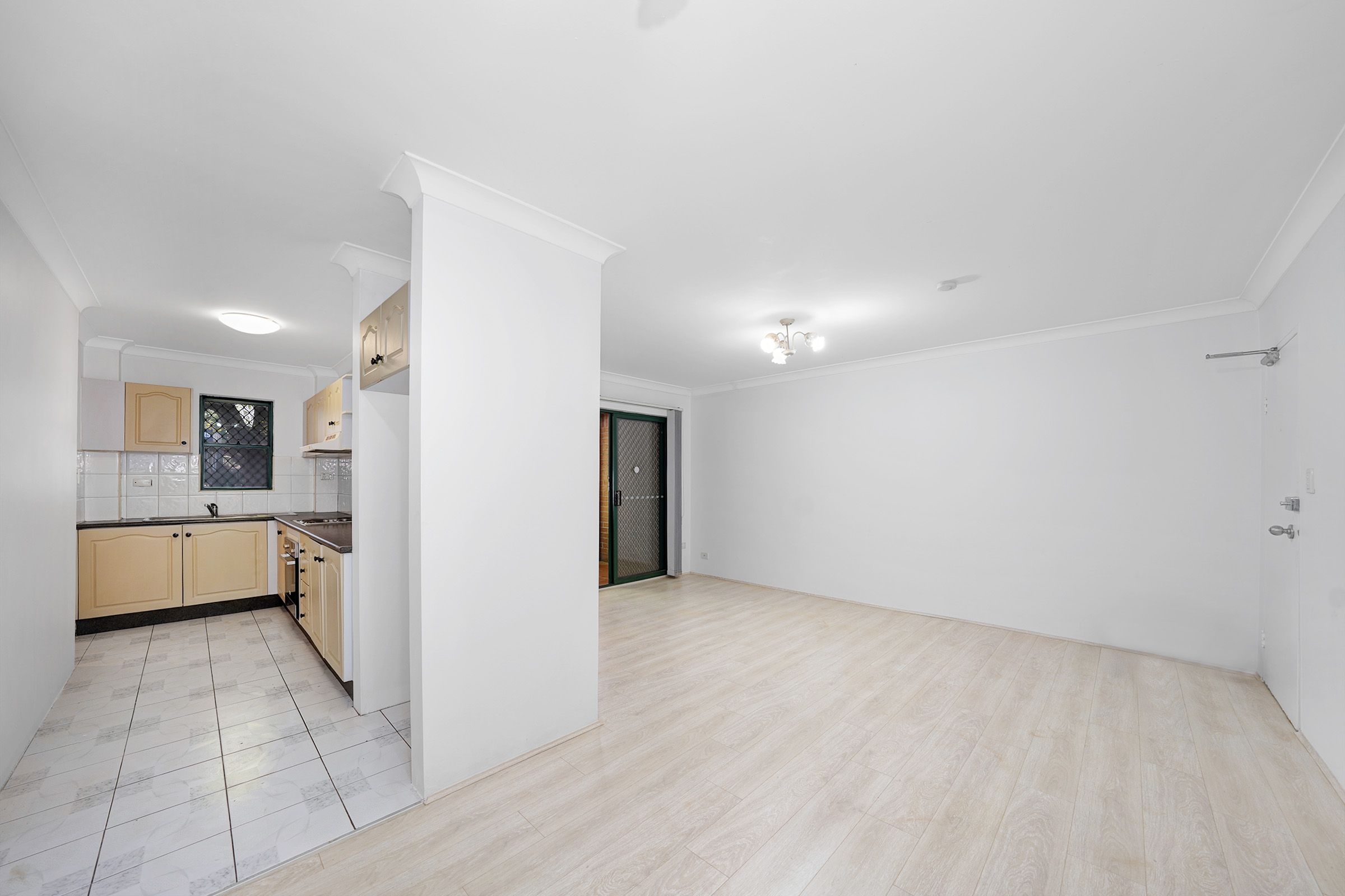 58/39 Dangar Place — photo 6 of 8