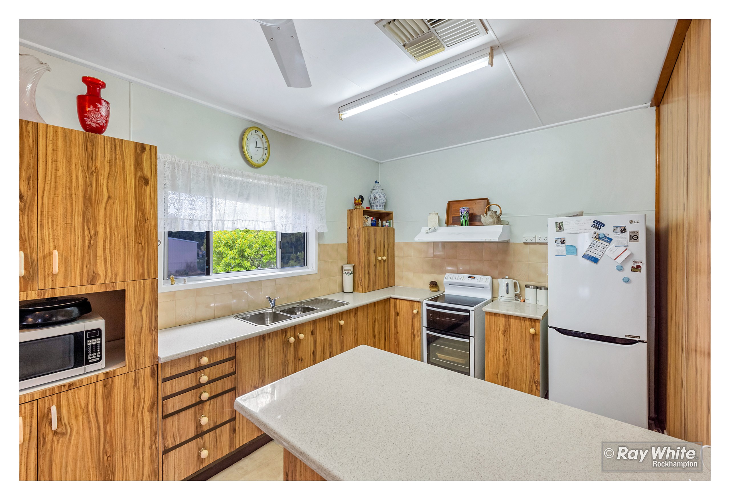33 Hardacre Street, Wandal, QLD 4700