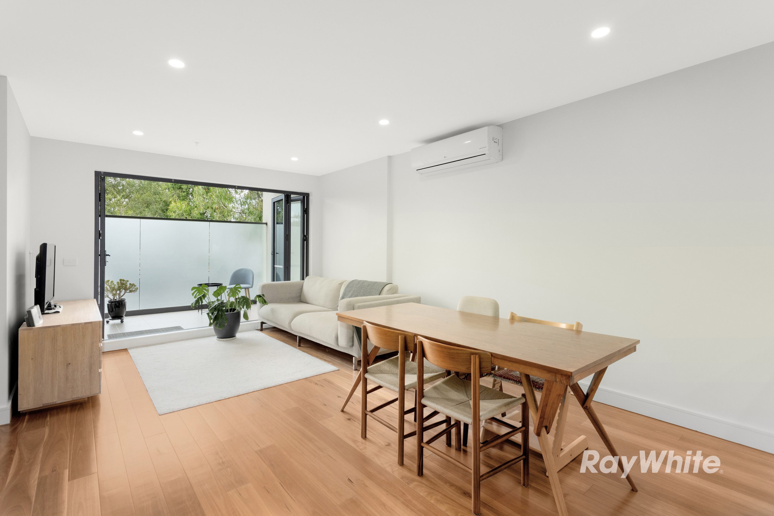 104/93 Truganini Road, Carnegie, VIC 3163